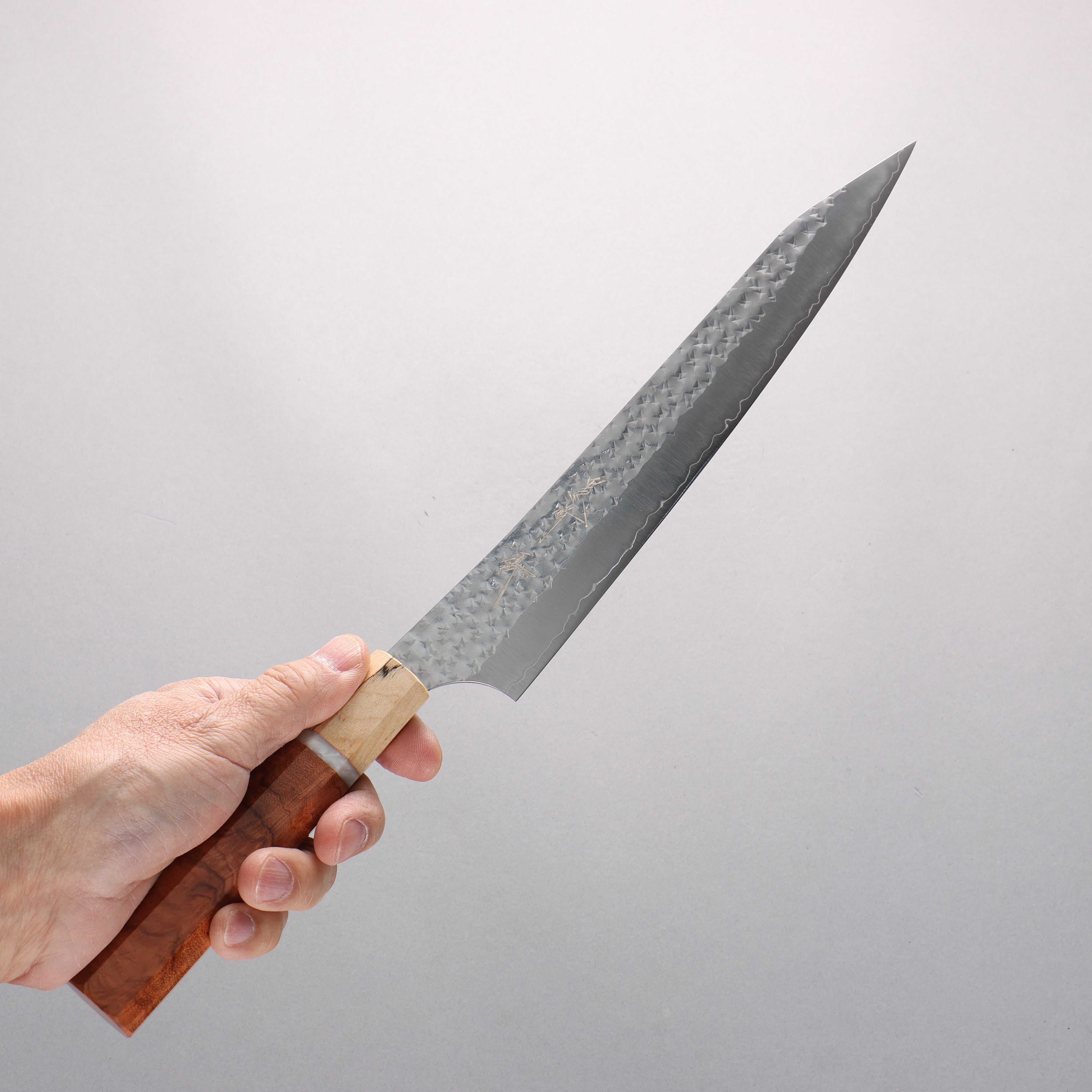 Yu Kurosaki Senko Ei SG2 Hammered Sujihiki 240mm Brazilwood with white ring (ferrule: Chinese Quince) Handle - Seisuke Knife