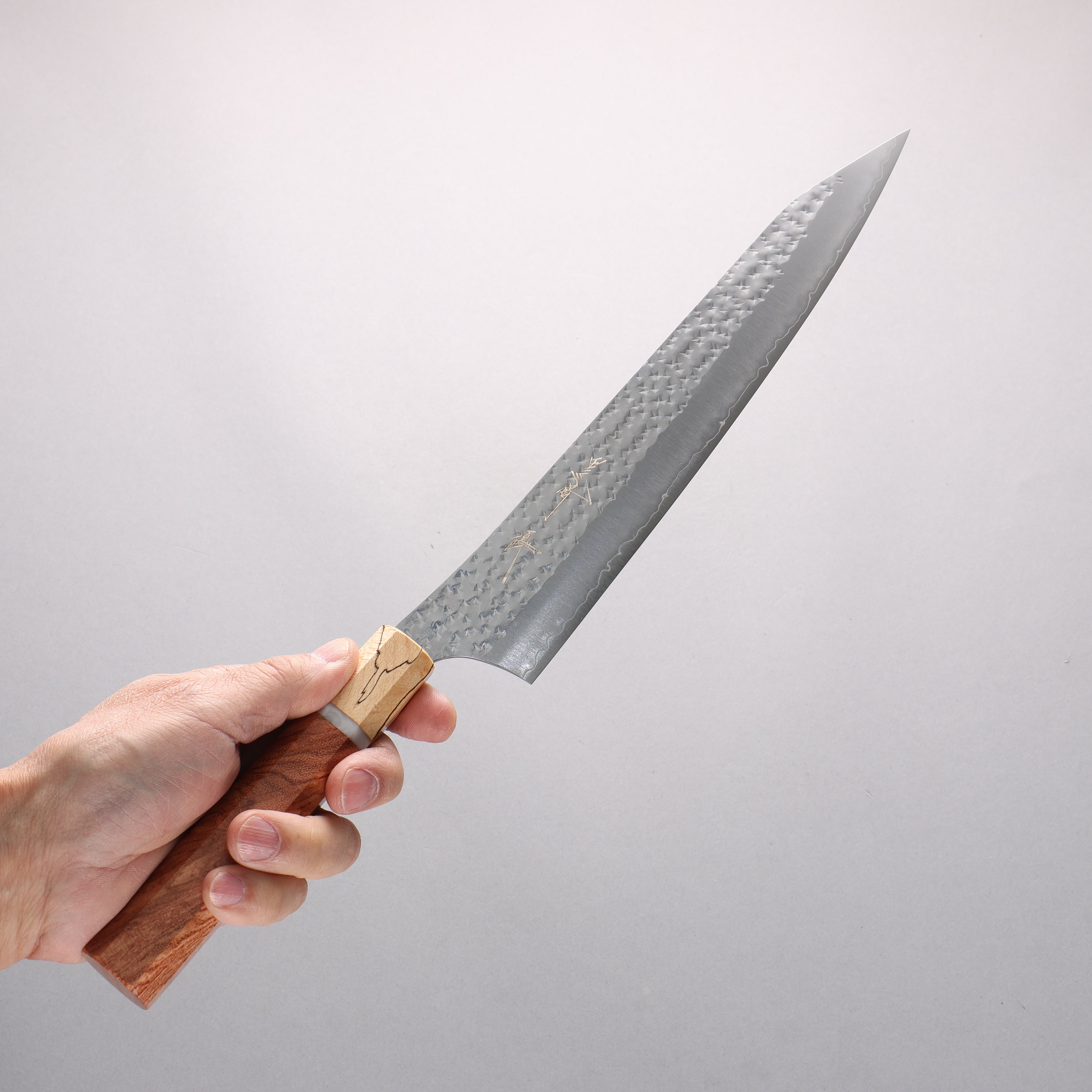 Yu Kurosaki Senko Ei SG2 Hammered Sujihiki 270mm Brazilwood with white ring (ferrule: Chinese Quince) Handle - Seisuke Knife