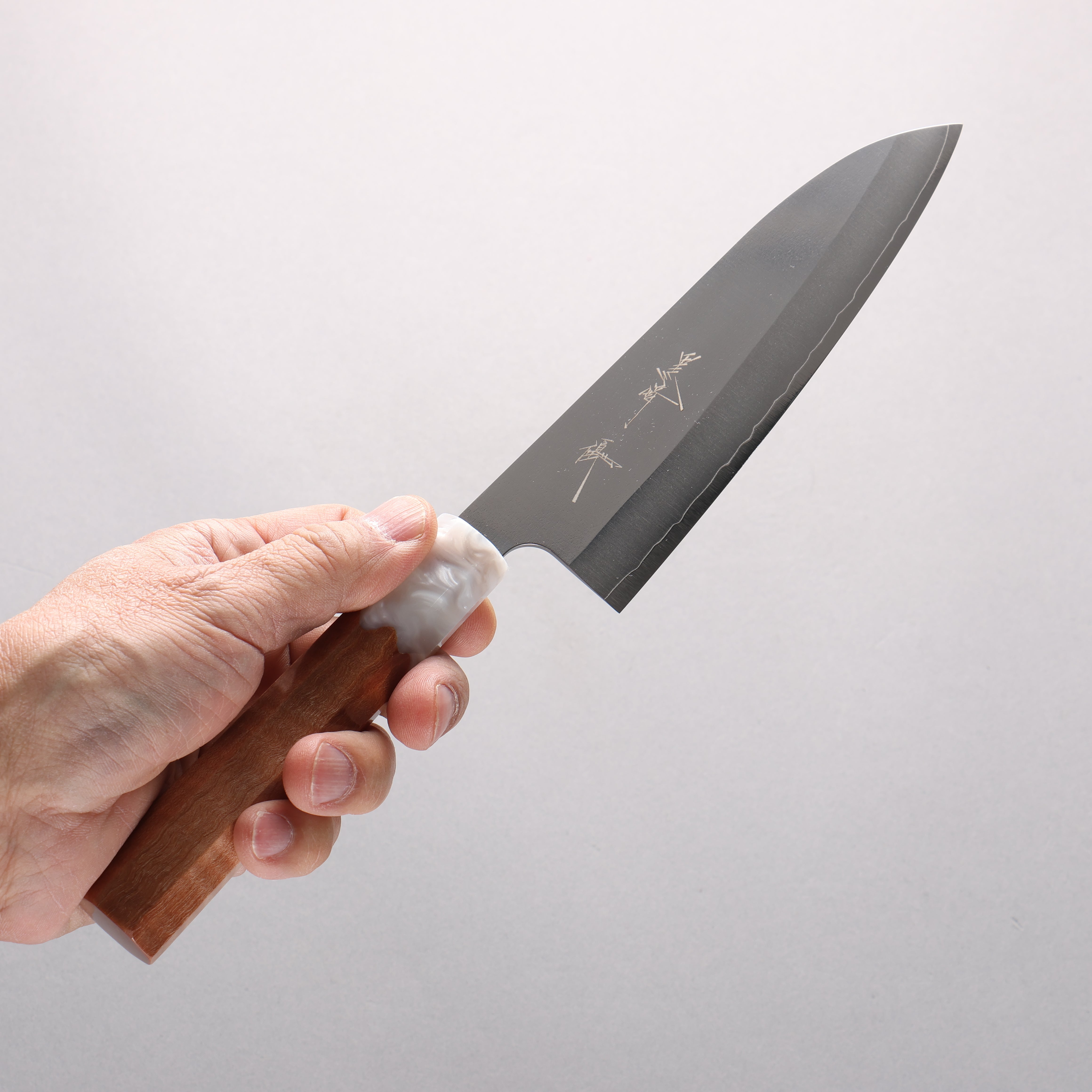 Yu Kurosaki New Gekko VG-XEOS Small Santoku 150mm Birch & White Resin Handle - Seisuke Knife