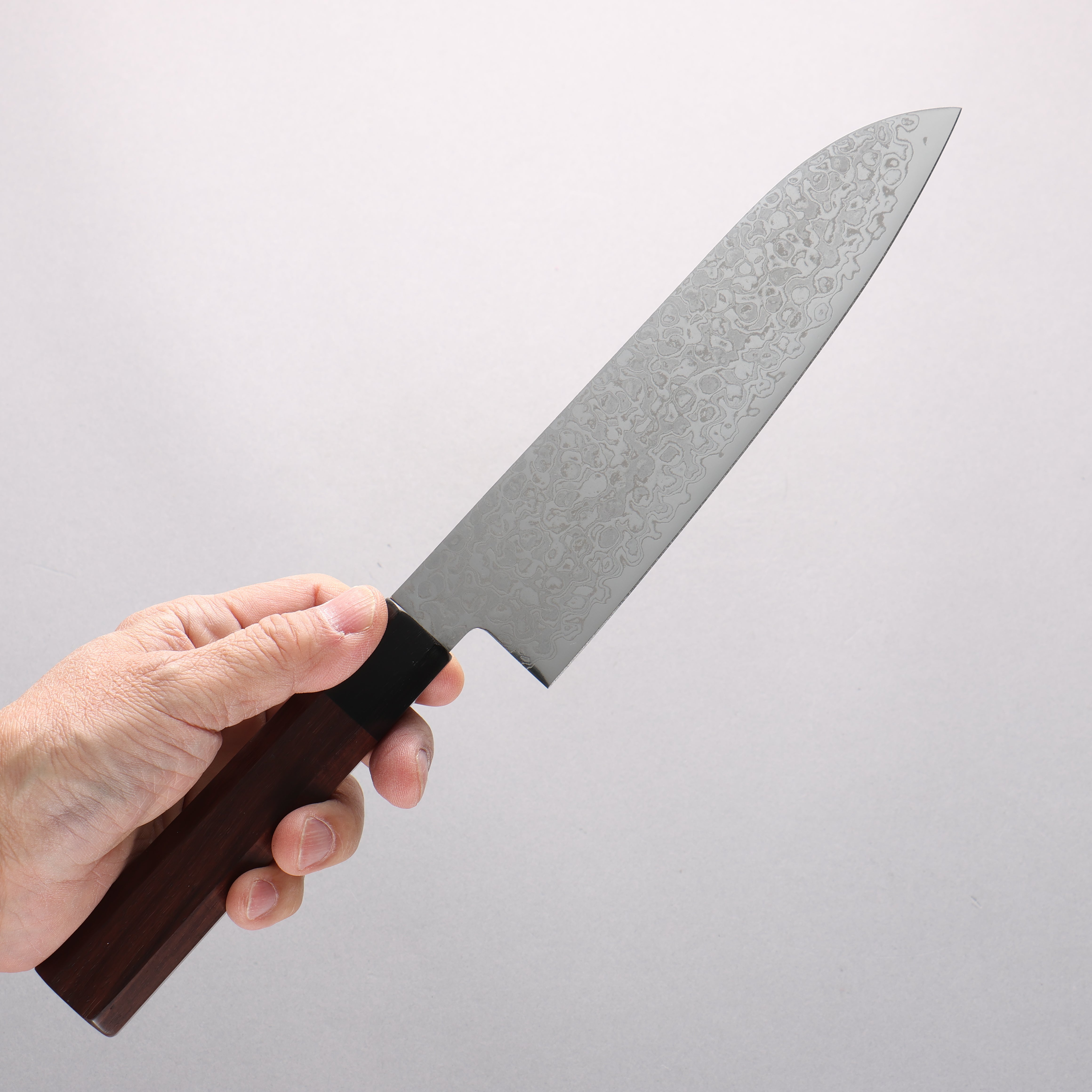 Seisuke AUS10 Mirror Crossed Santoku 180mm Shitan & Black Pakkawood Handle (B級品) - Seisuke Knife