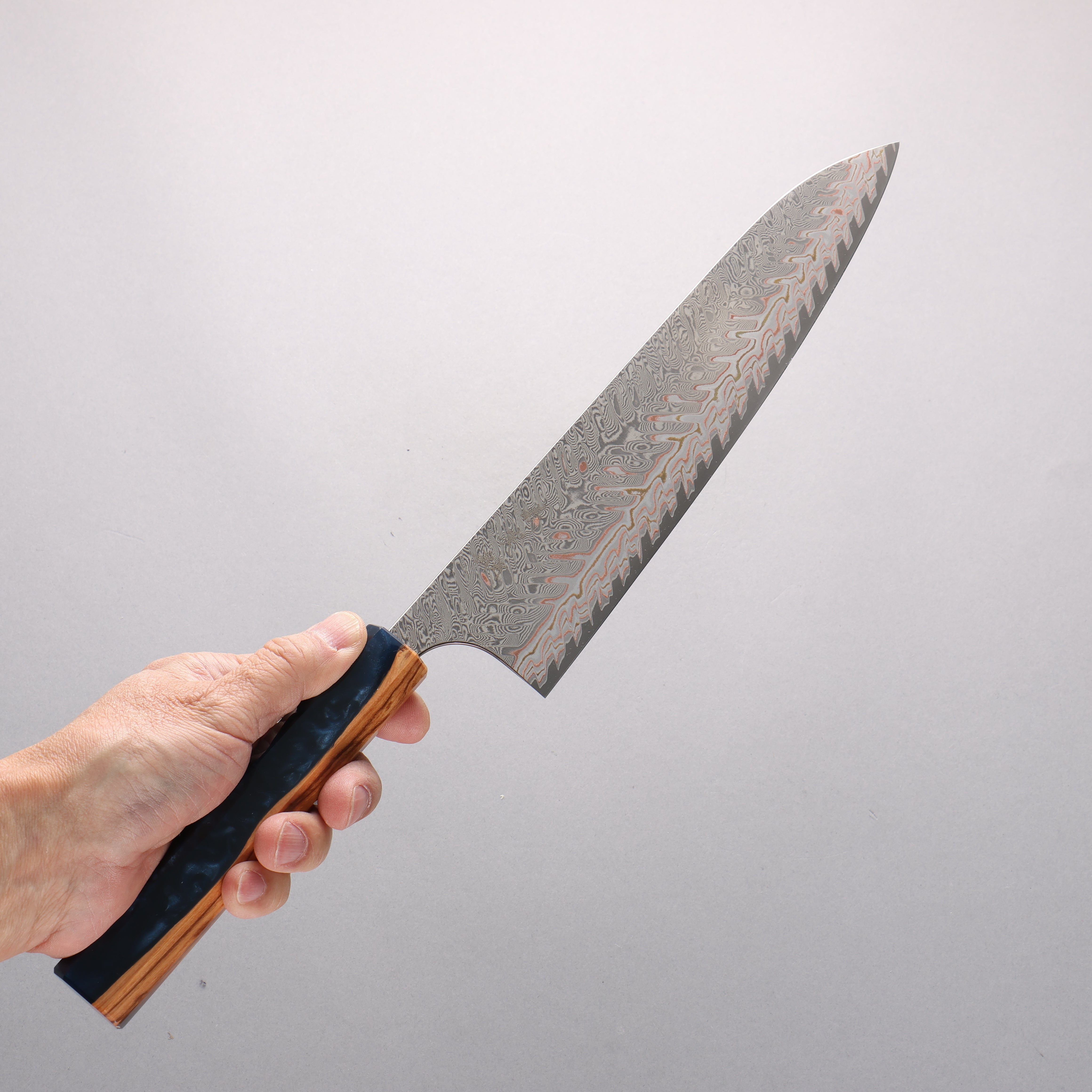 Yoshimi Kato VG10w Colored Damascus Gyuto 240mm Olive Wood & Blue Resin Handle - Seisuke Knife