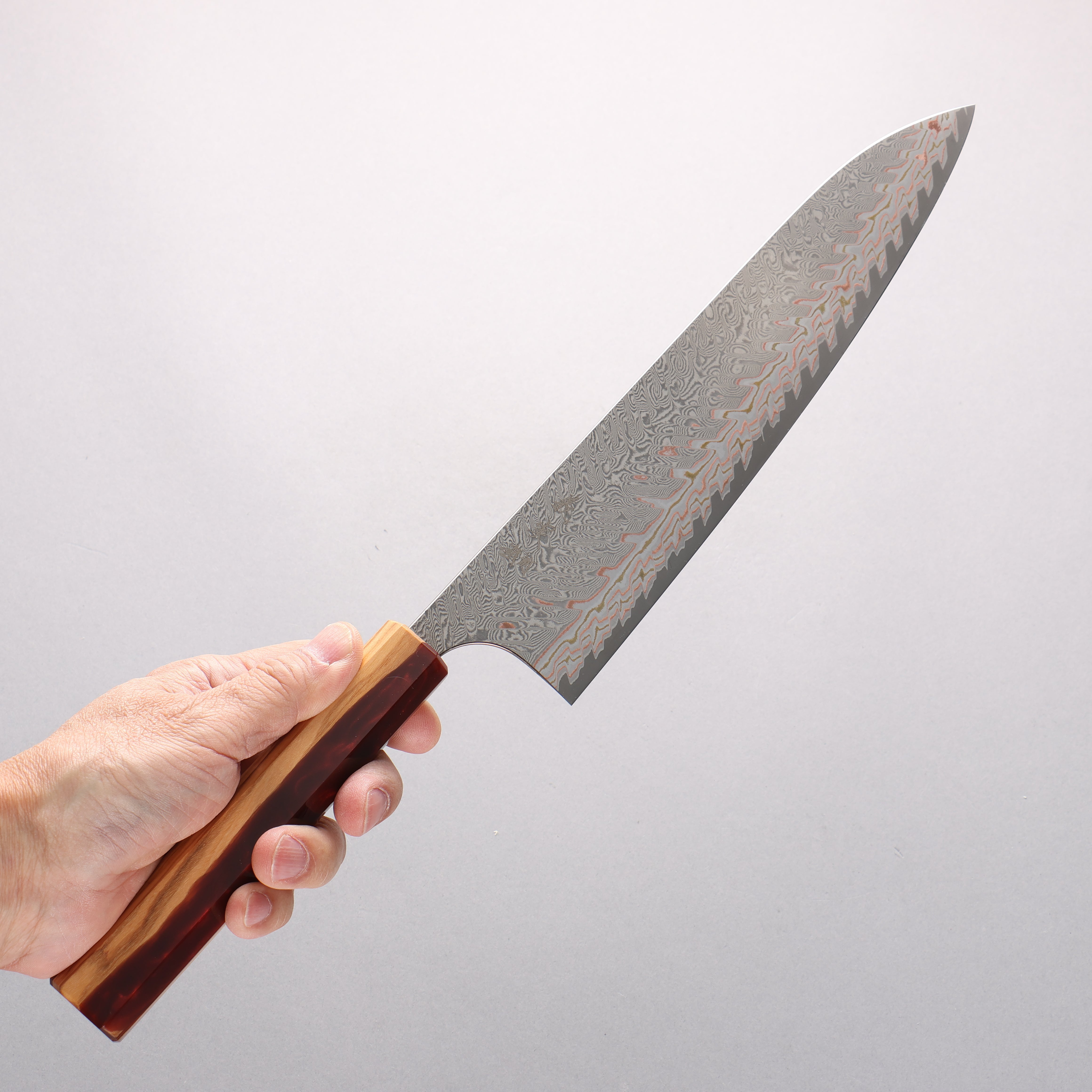 Yoshimi Kato VG10w Colored Damascus Gyuto 240mm Olive Wood & Red Resin Handle - Seisuke Knife