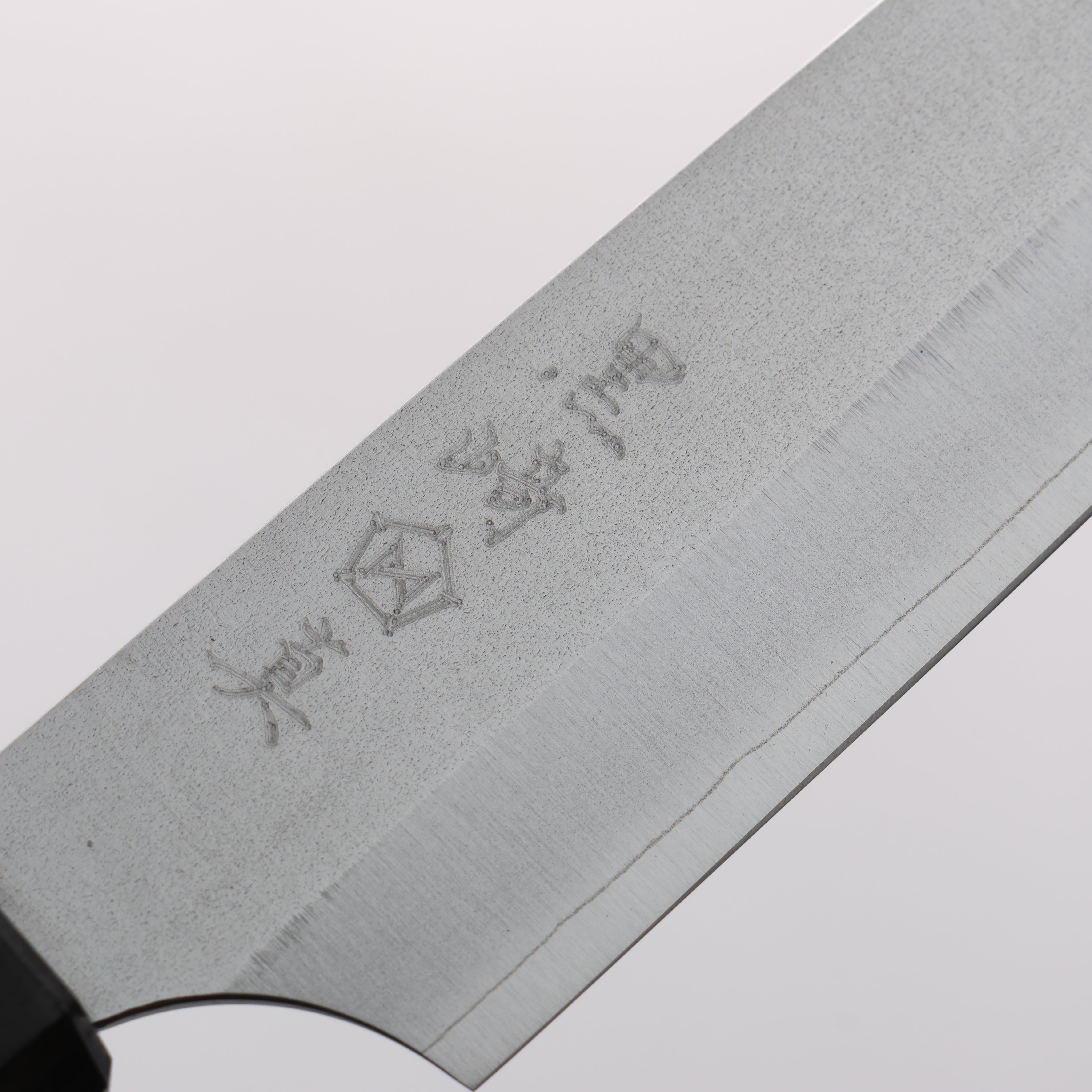 Makoto Kurosaki VG7 Nashiji Petty-Utility 150mm Ebony Wood & Black Turquoise Ring Handle - Seisuke Knife
