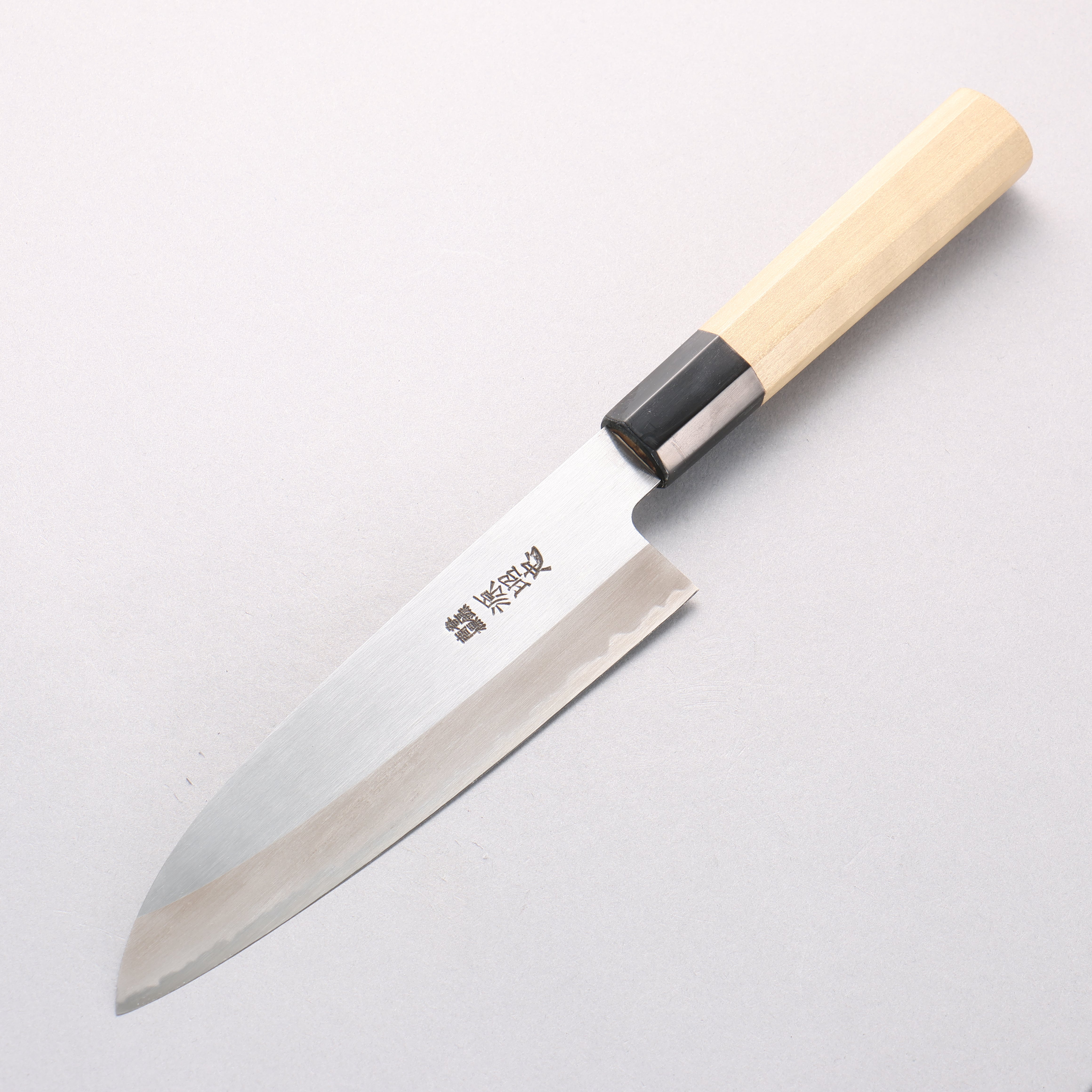 Minamoto Akitada White Steel No.2 Kasumitogi Santoku 180mm Magnolia Handle - Seisuke Knife