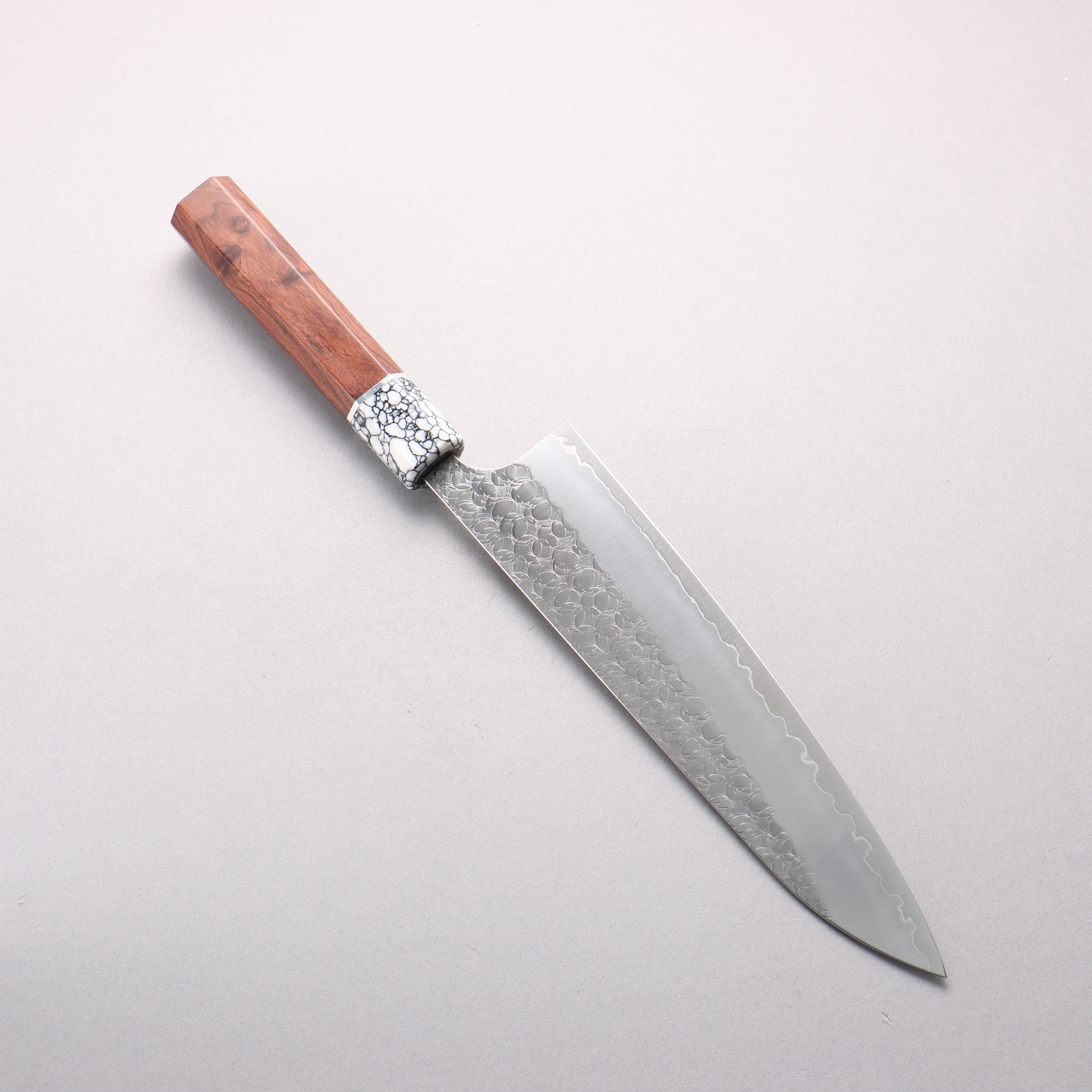 Yoshimi Kato Minamo SG2 Hammered Gyuto 210mm Rosewood & White Turquoise Handle - Seisuke Knife