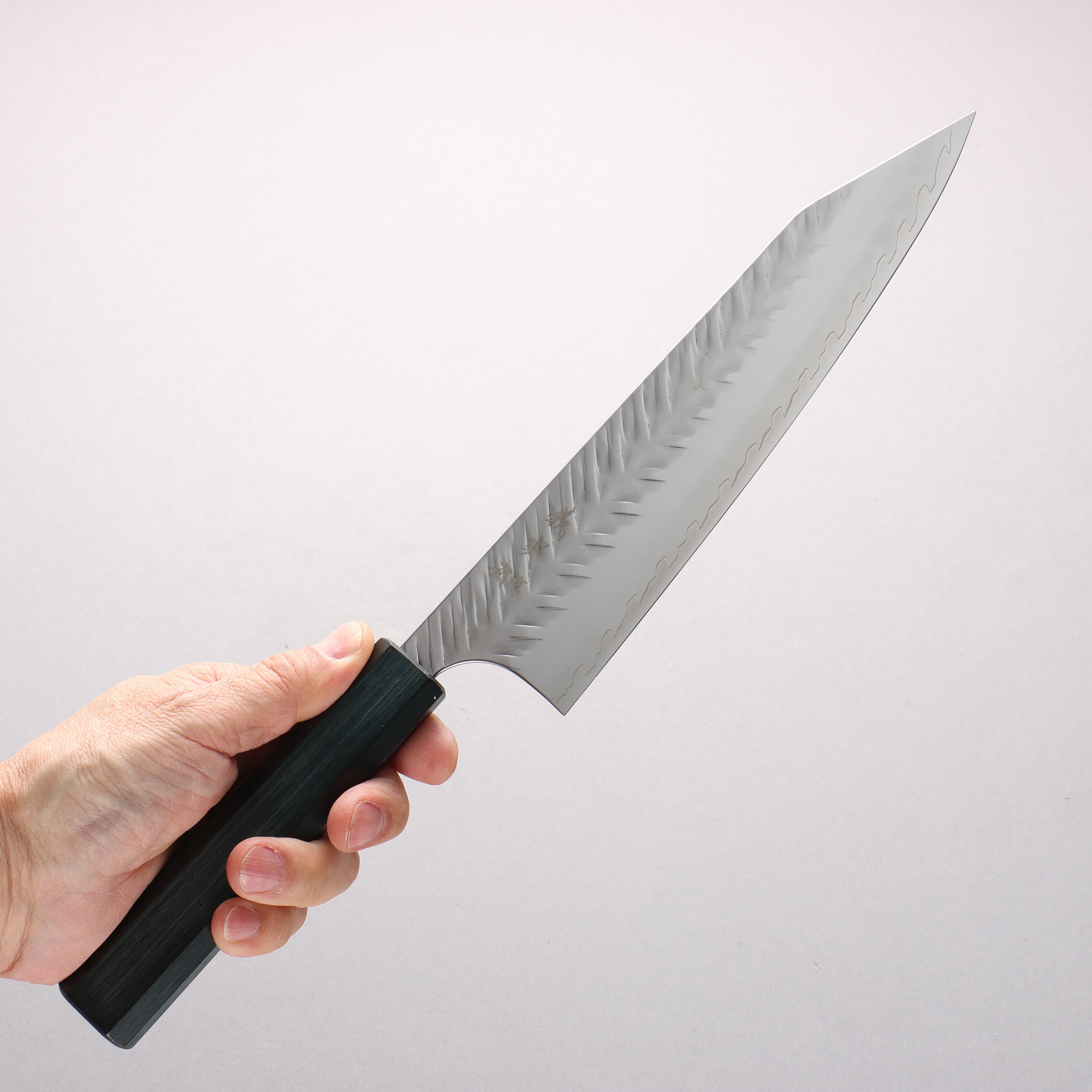Yoshimi Kato SPG STRIX V-Hammered Kiritsuke Gyuto 210mm Indigo Dyed Oak Handle - Seisuke Knife