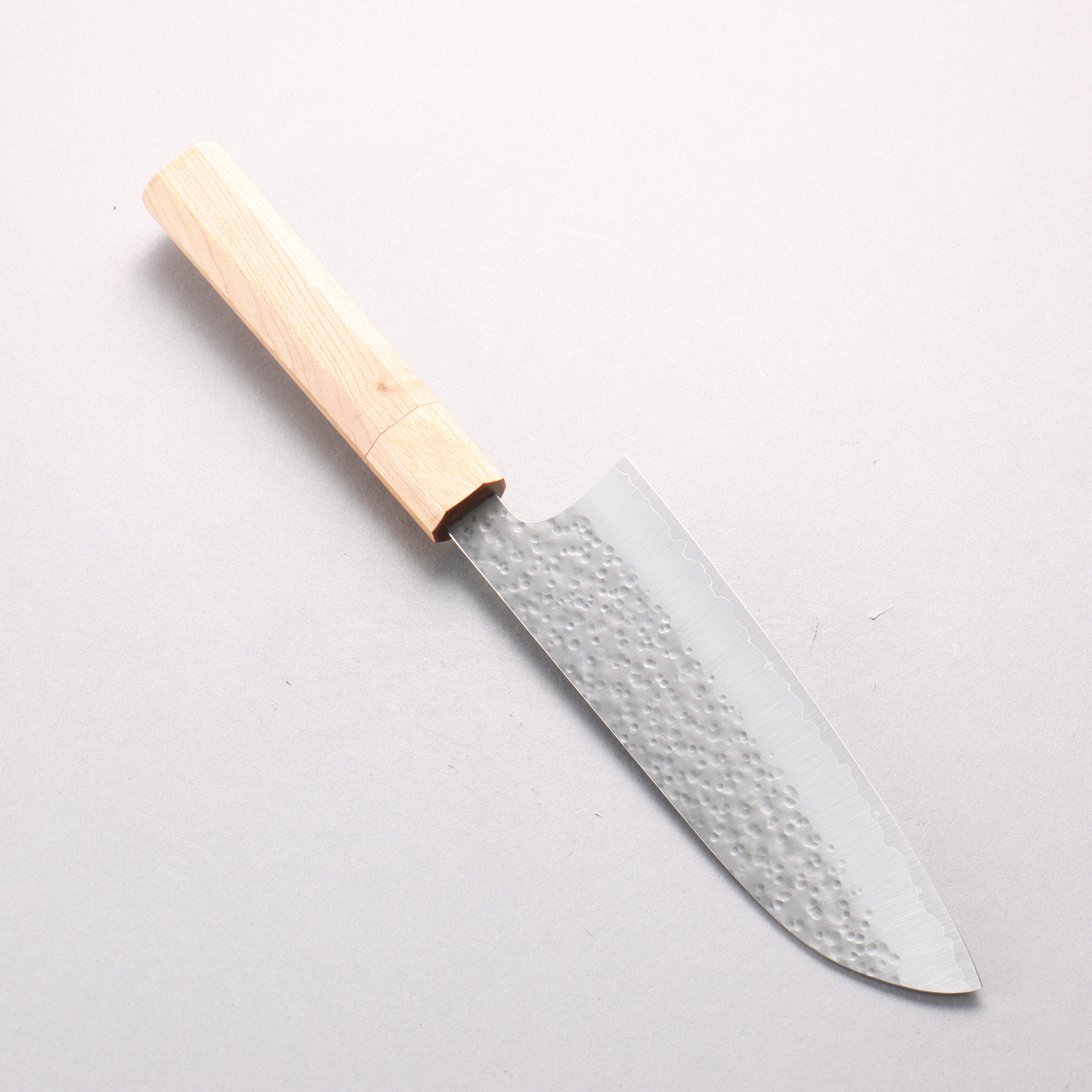 Makoto Kurosaki SG2 Hammered(Maru) Santoku 165mm Cherry Wood Handle - Seisuke Knife