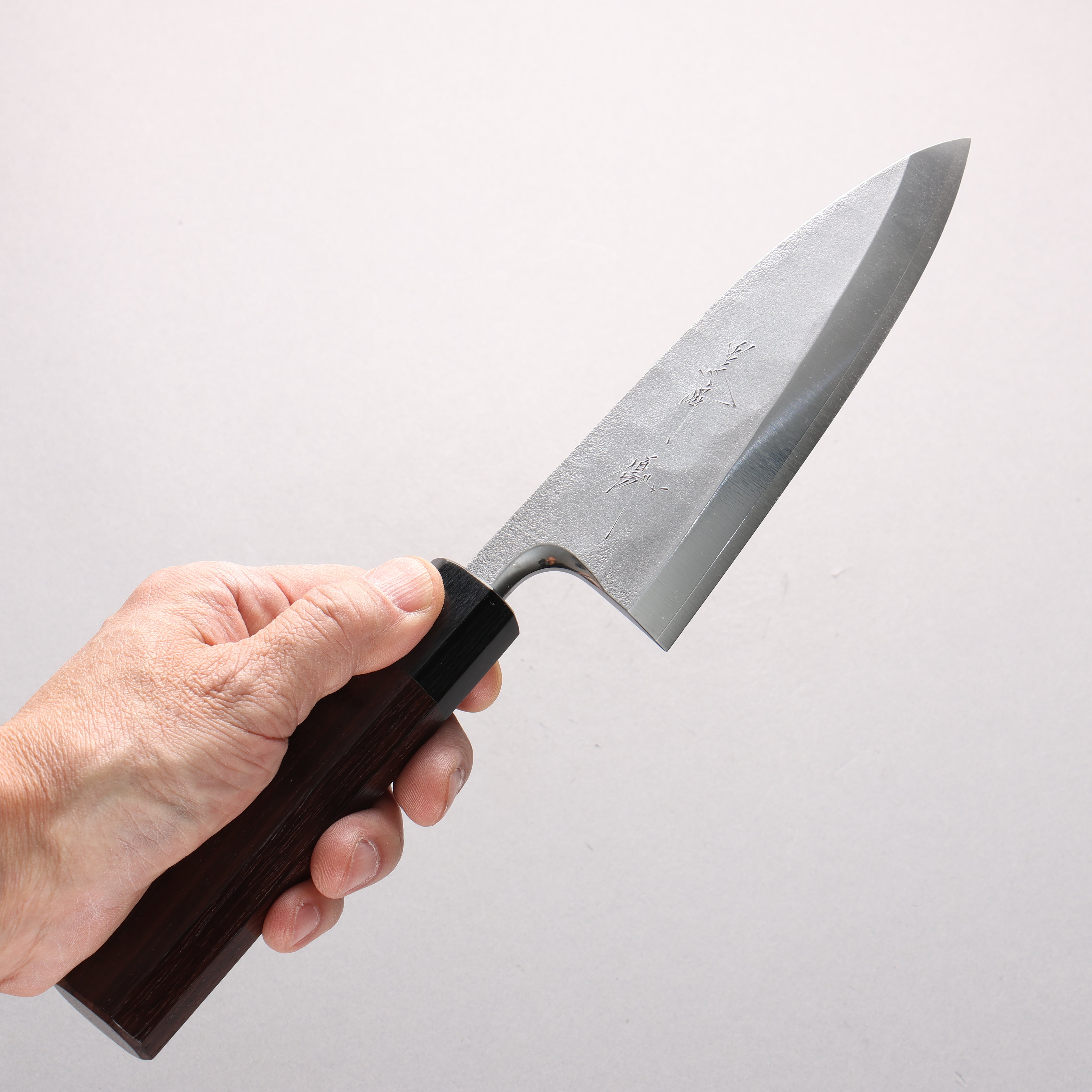 Yu Kurosaki SG2 Nashiji Aideba 150mm Rosewood (Ferrule: Black Pakka Wood) Handle with Sheath - Seisuke Knife