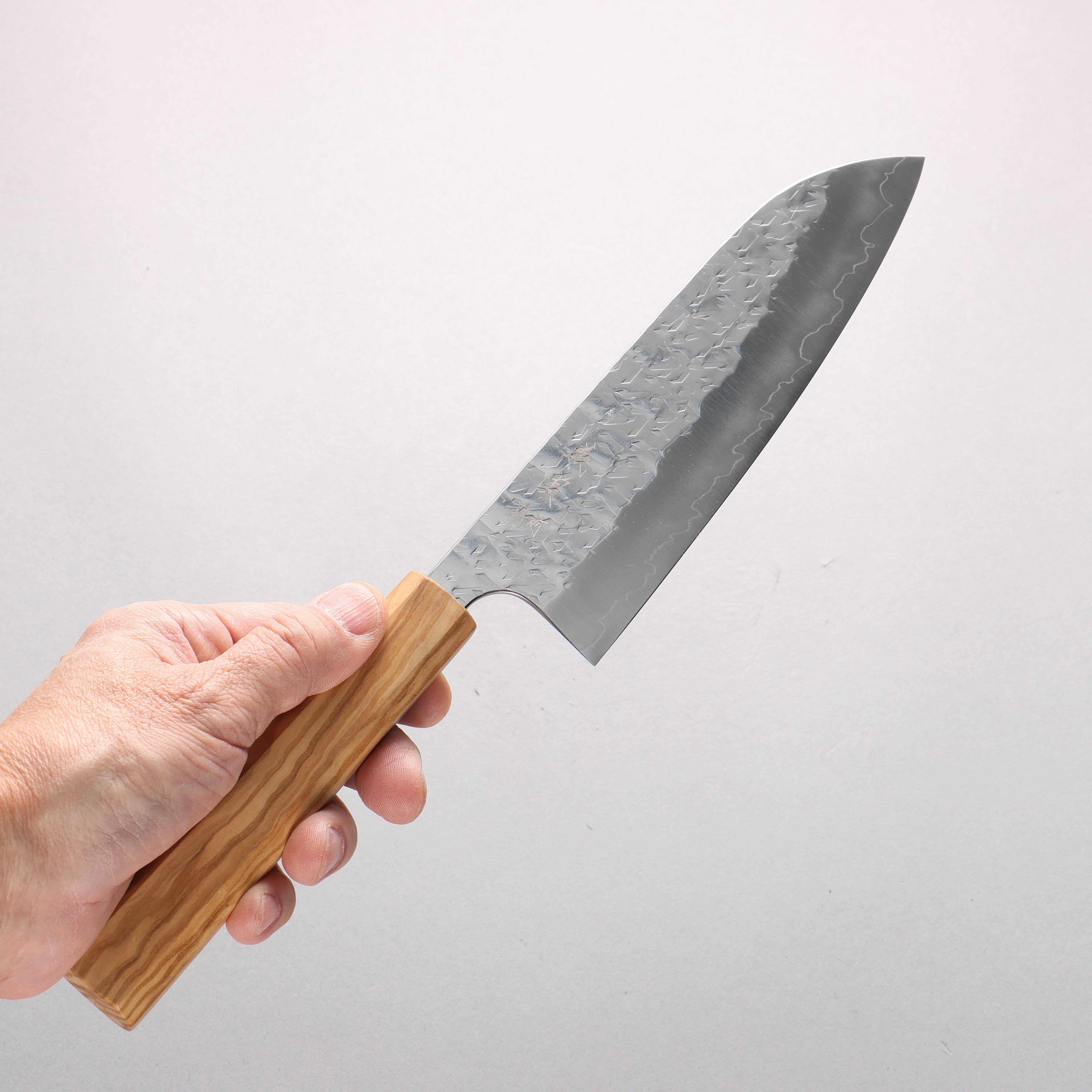 Yoshimi Kato Hyo SG2 Hammered Santoku 170mm Olive tree Handle - Seisuke Knife