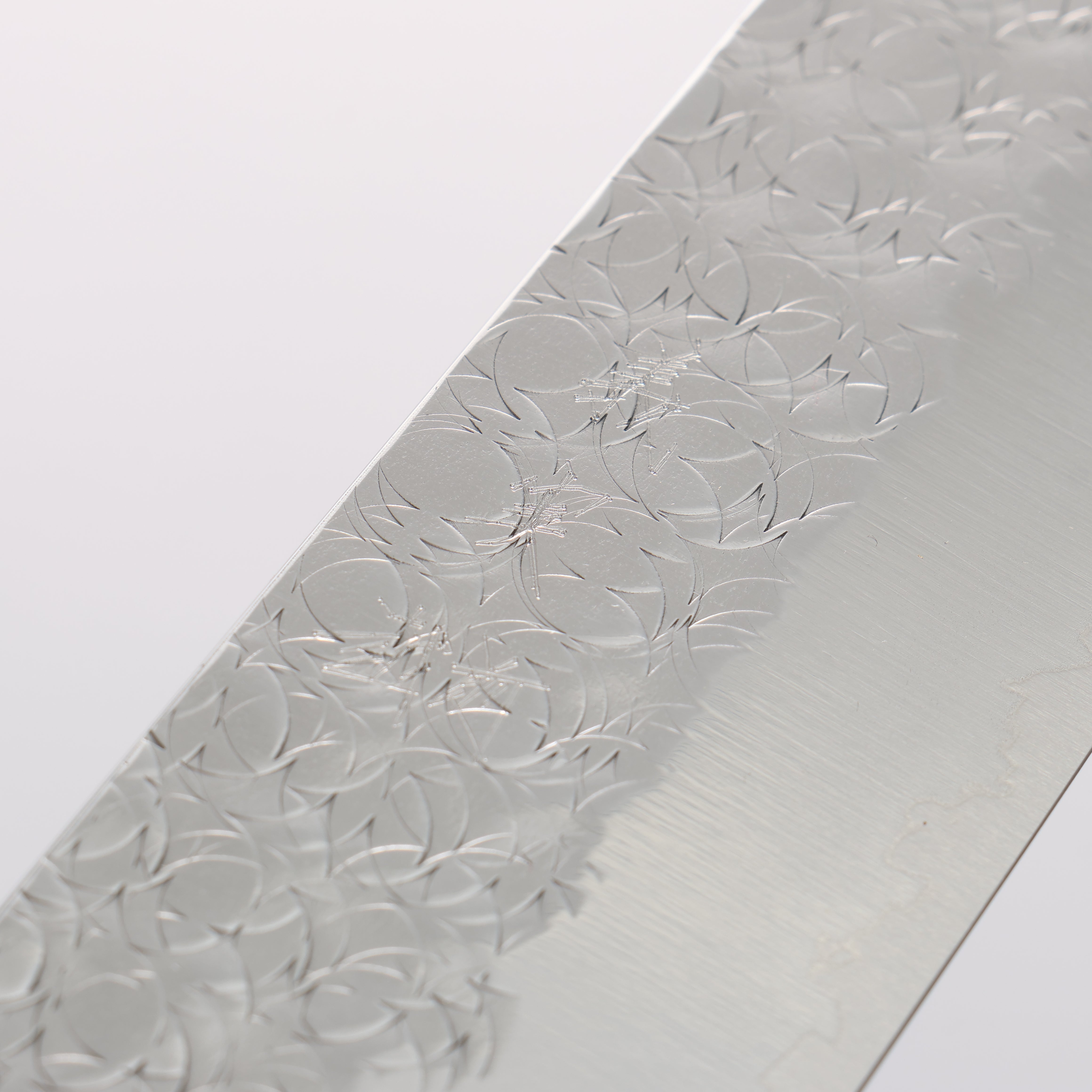 Yoshimi Kato Minamo SG2 Hammered Sujihiki 270mm Sandalwood with White Ring Handle - Seisuke Knife