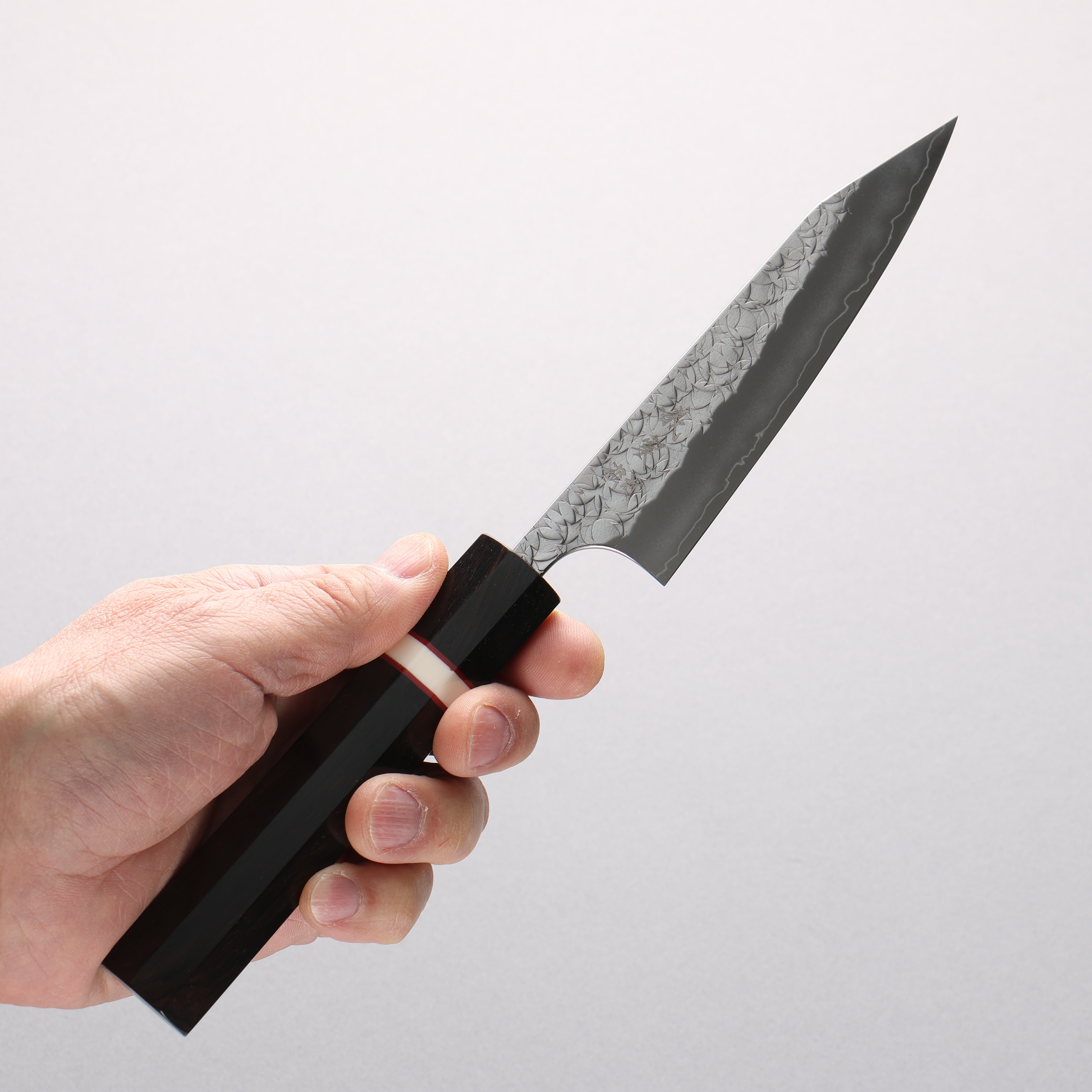 Yoshimi Kato Minamo SG2 Hammered Kiritsuke Petty-Utility 120mm Ebony Wood(With White Ring) Handle - Seisuke Knife