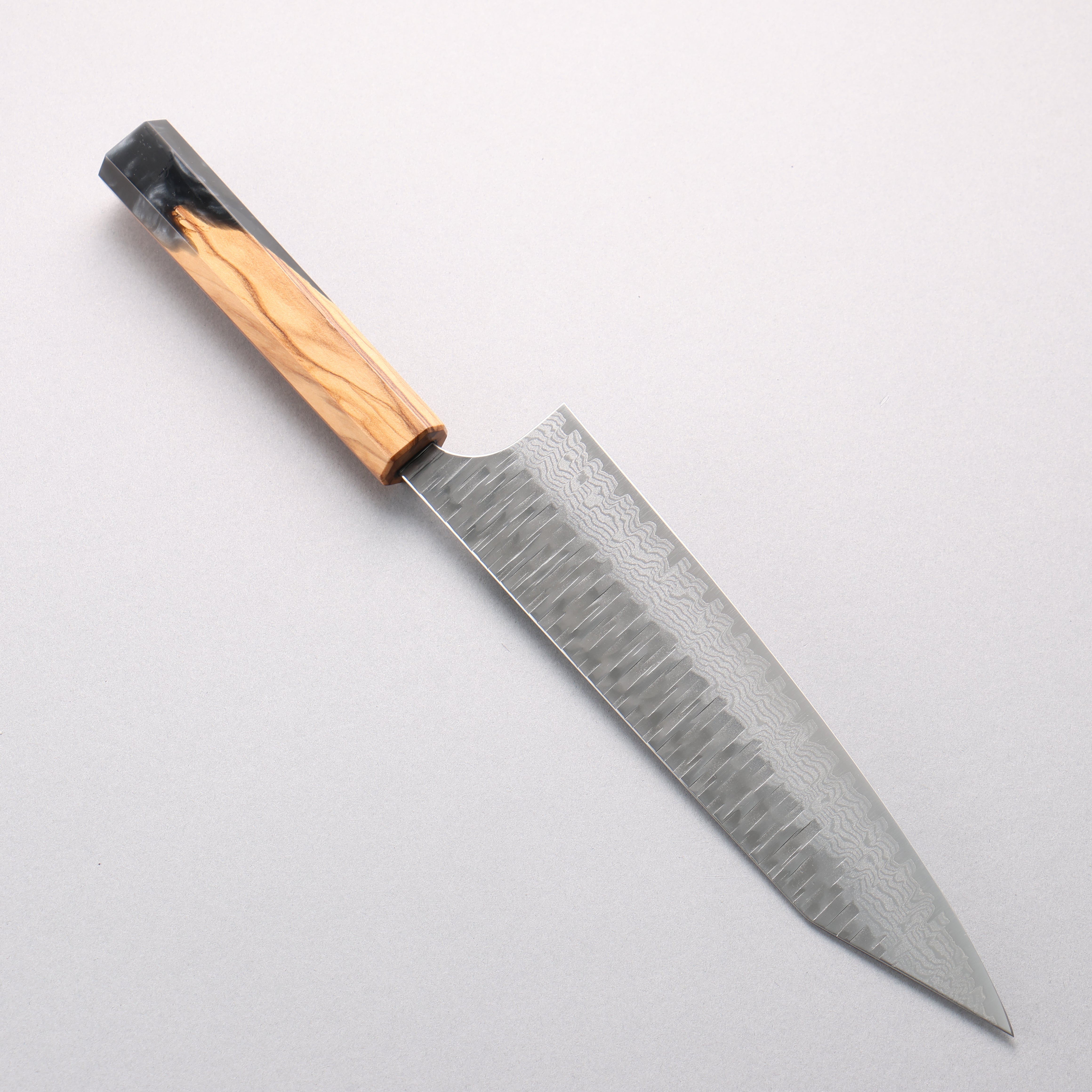 Yoshimi Kato Kasuri VG-XEOS Hammered Damascus Kiritsuke Gyuto 210mm Olive Wood & Black/White Marble Resin Handle - Seisuke Knife