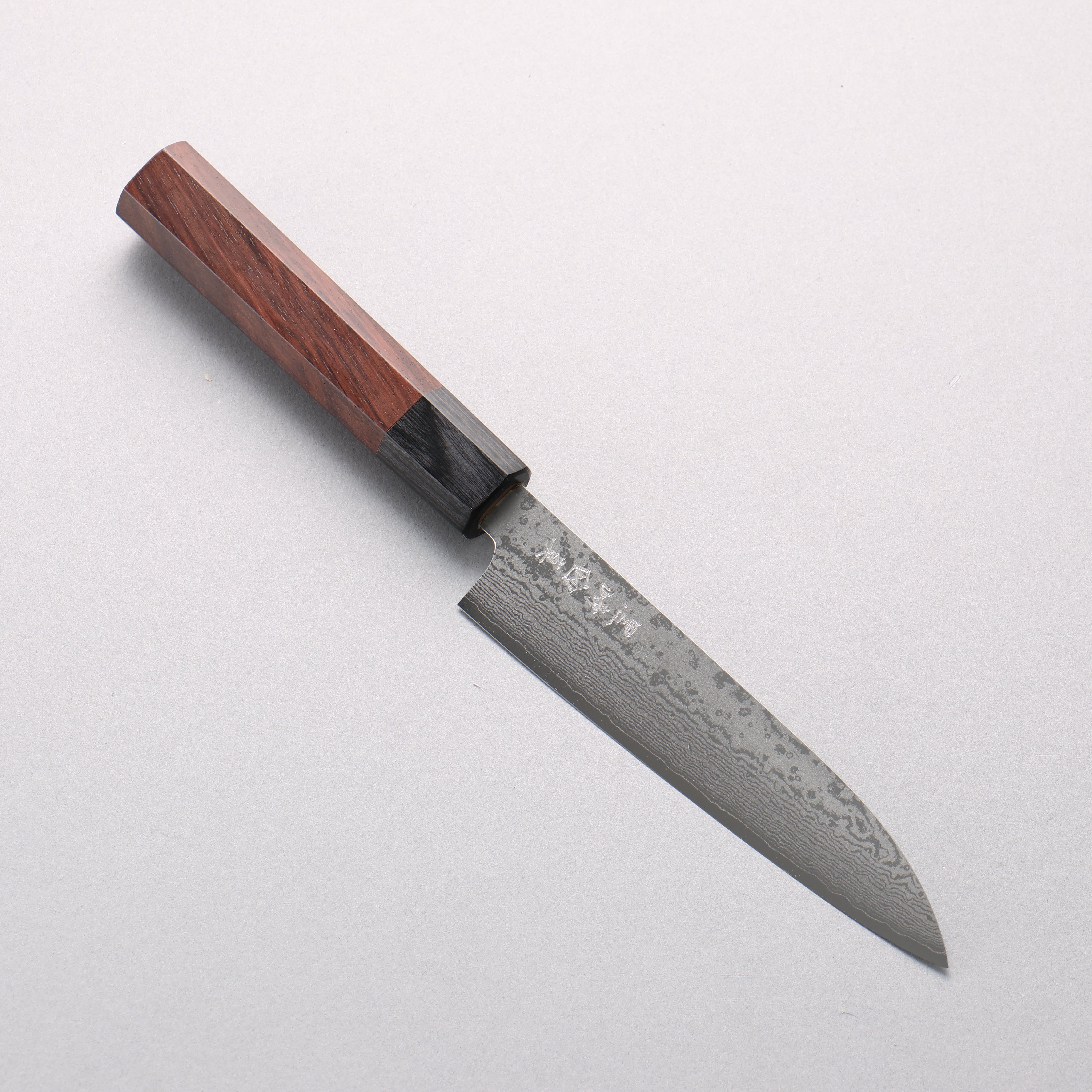 Makoto Kurosaki VG7 Damascus Petty-Utility 135mm Octagonal Shitan & Black Pakka Wood Handle - Seisuke Knife