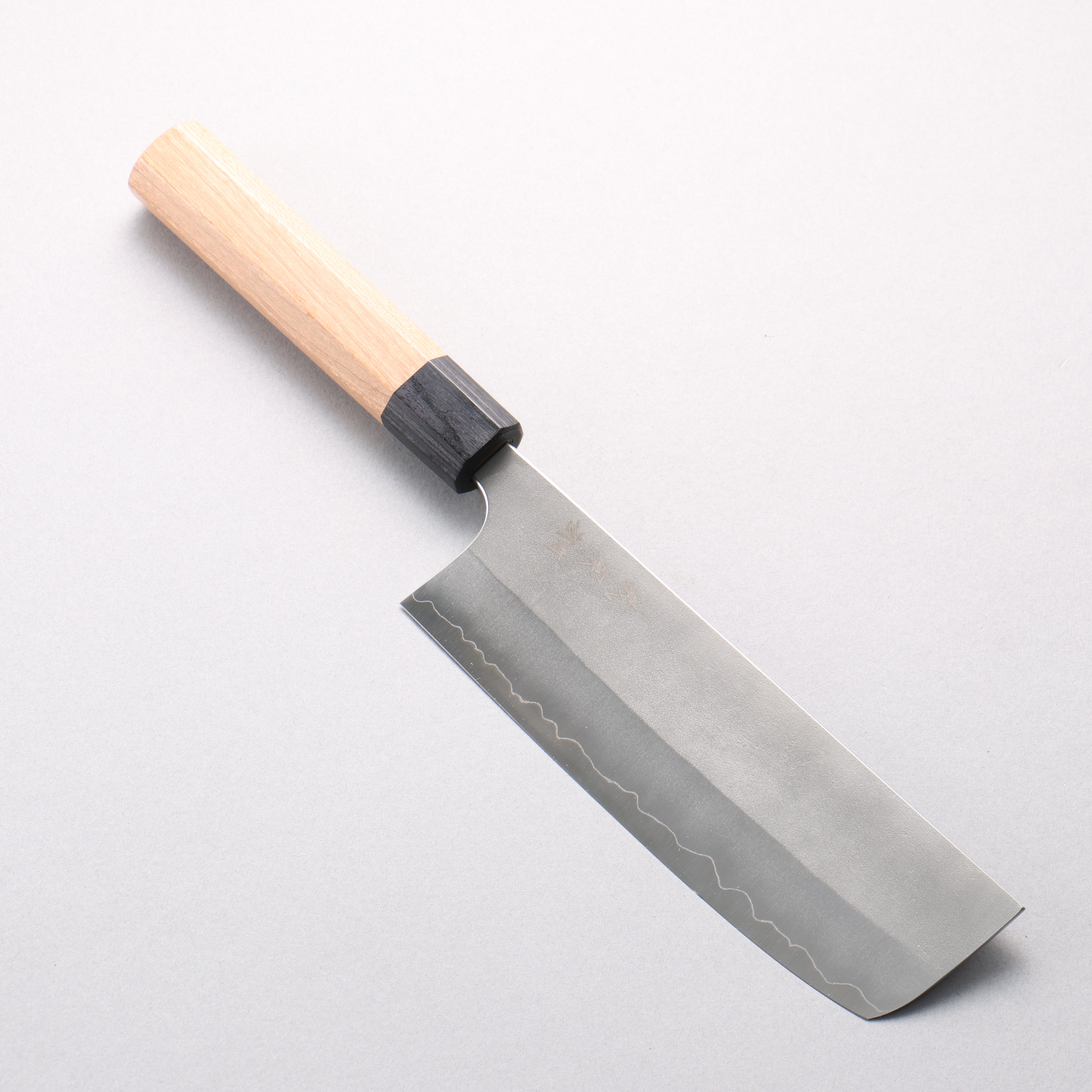 Yoshimi Kato Silver Steel No.3 Nashiji Nakiri 165mm Cherry Wood & Black Pakkawood Handle - Seisuke Knife
