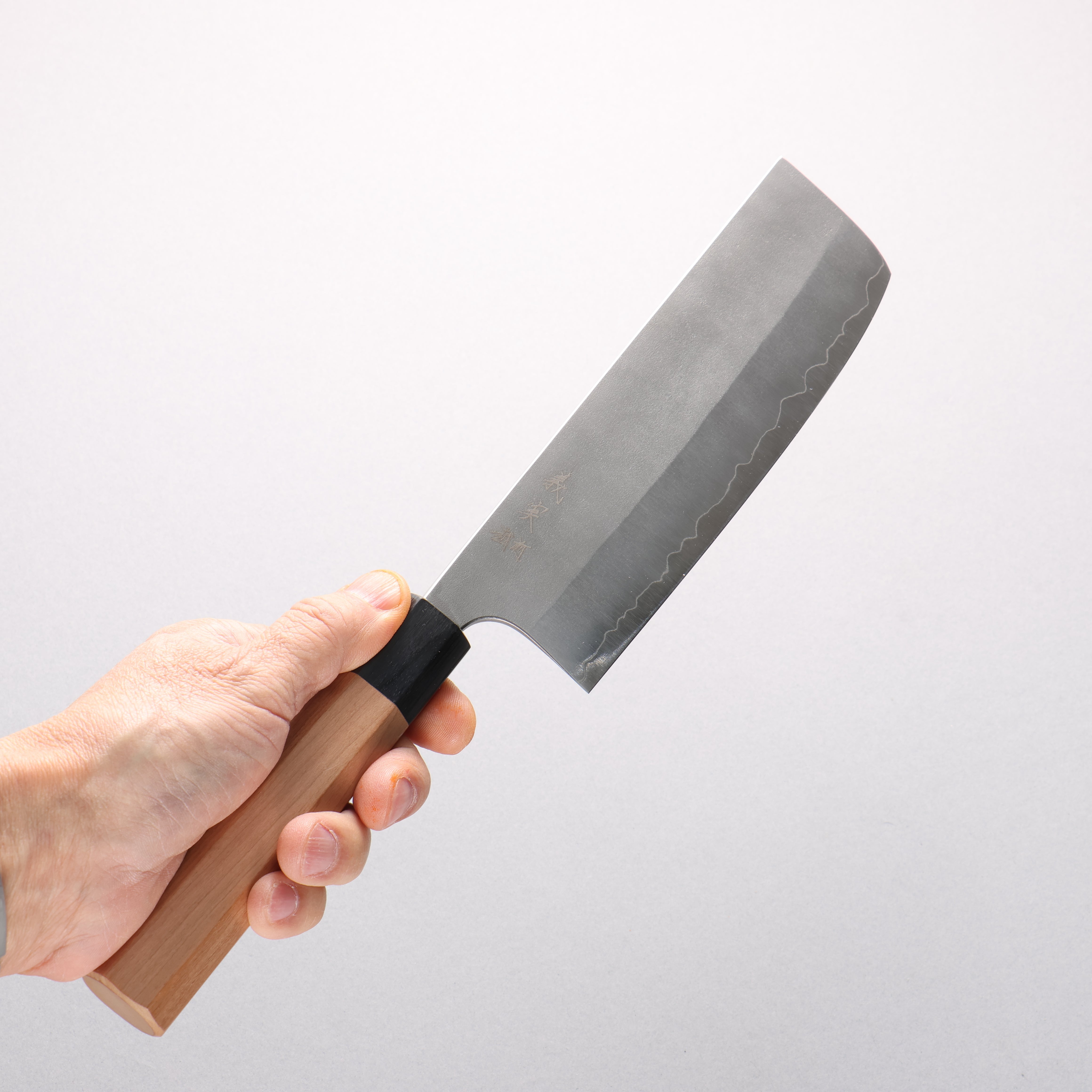 Yoshimi Kato Silver Steel No.3 Nashiji Nakiri 165mm Cherry Wood & Black Pakkawood Handle - Seisuke Knife