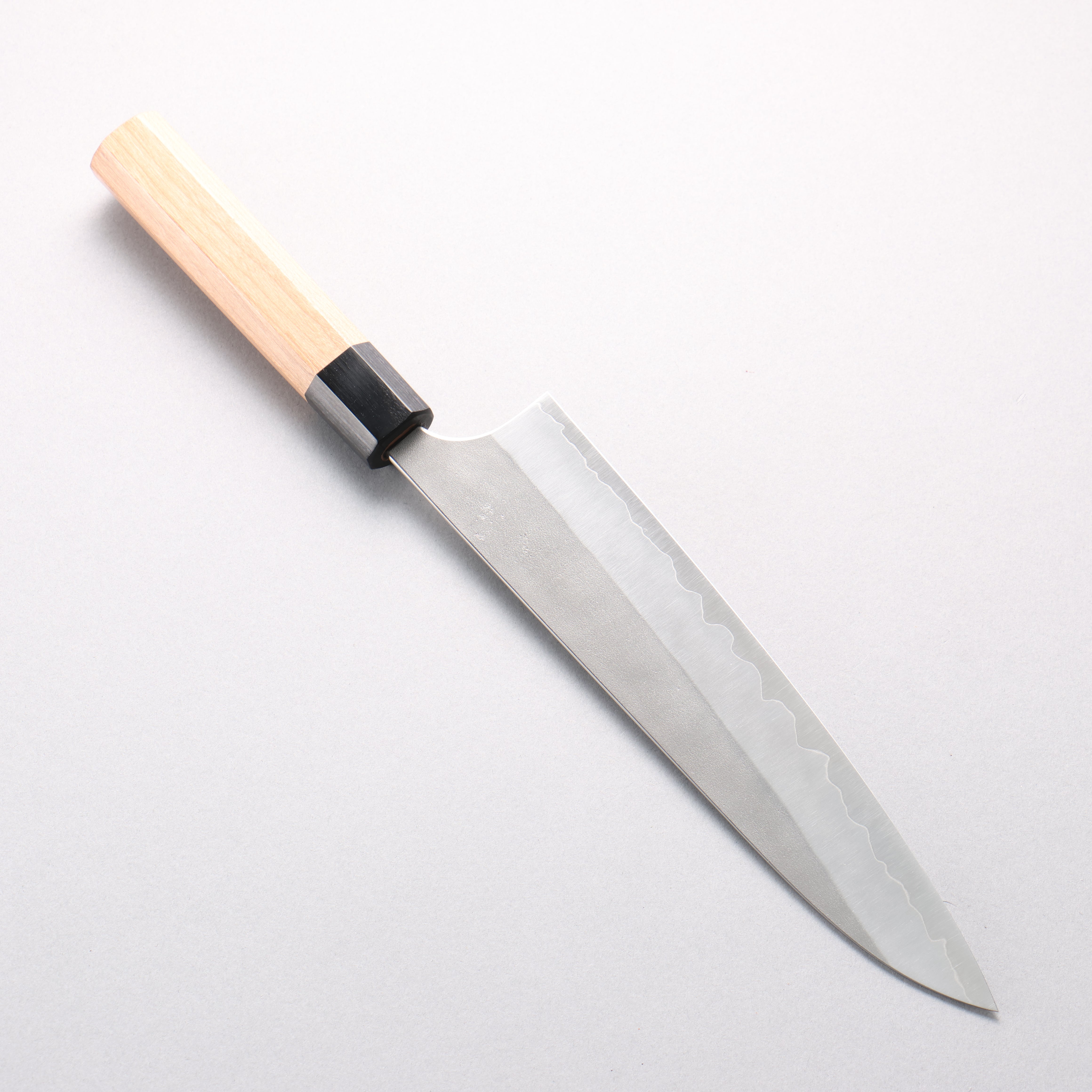 Yoshimi Kato Silver Steel No.3 Nashiji Gyuto 210mm Cherry Wood & Black Pakkawood Handle - Seisuke Knife