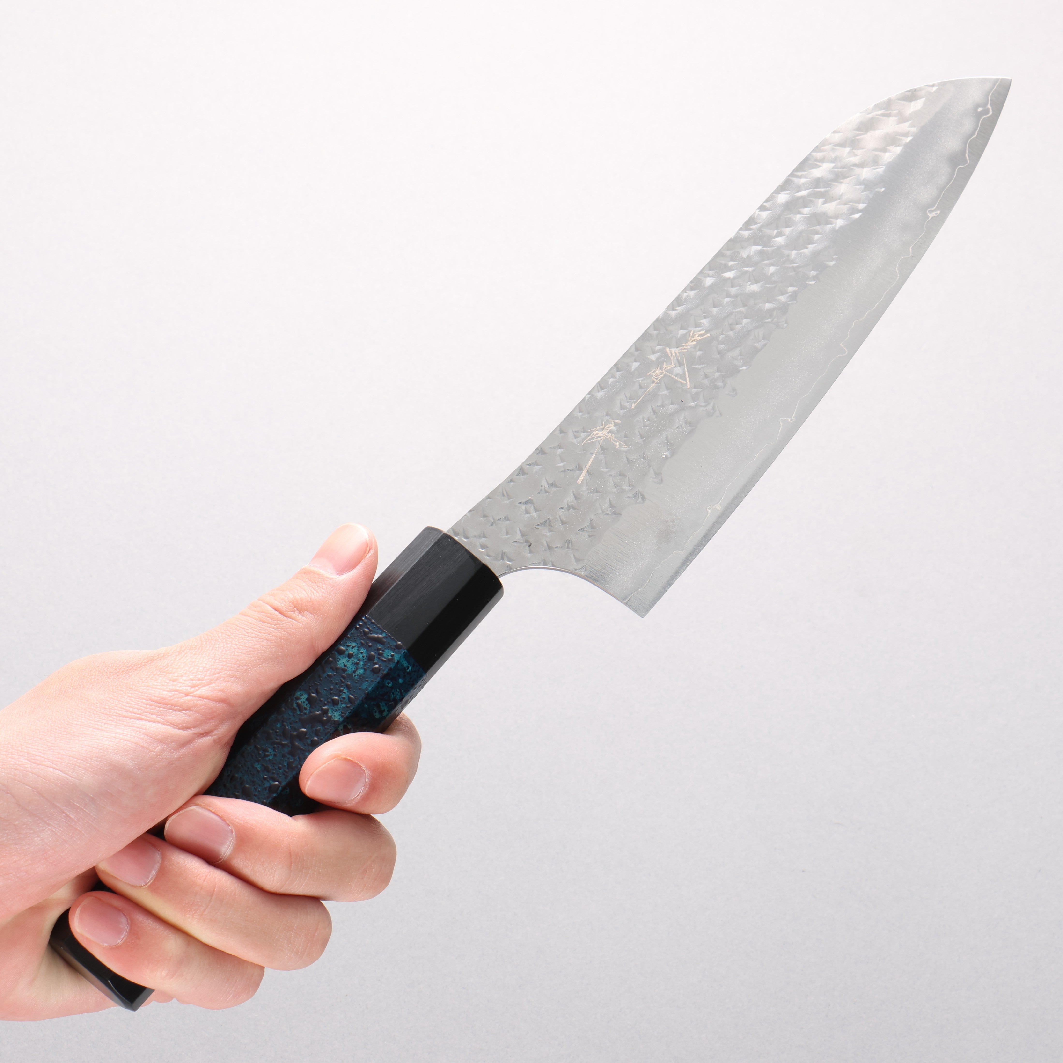 Yu Kurosaki Senko Ryu Ai Tenmoku SG2 Hammered Santoku 170mm Indigo Lacquered (Tenmoku) Handle with Sheath - Seisuke Knife