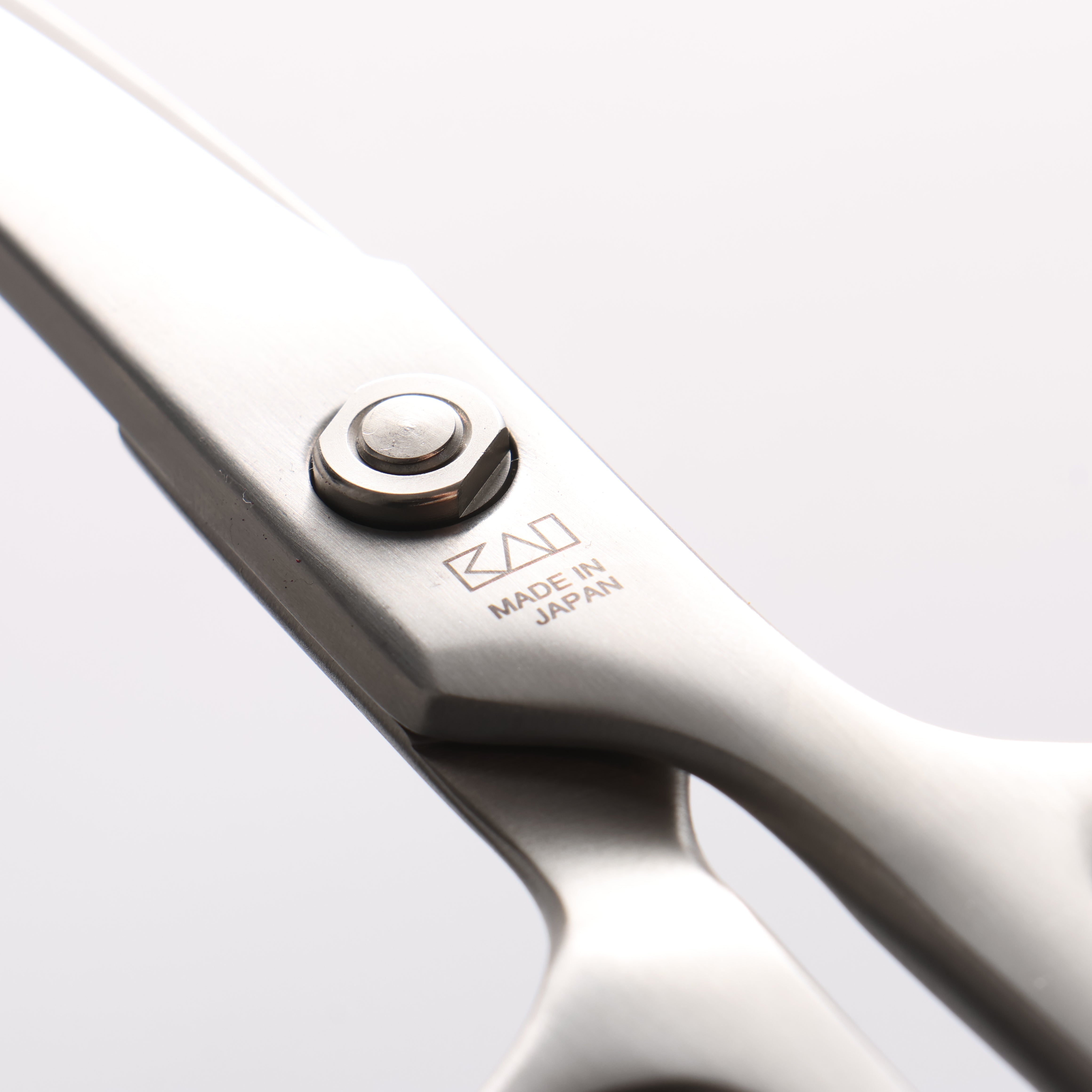 Seki Magoroku Stainless Steel Curved Blade Kitchen Scissors - Seisuke Knife