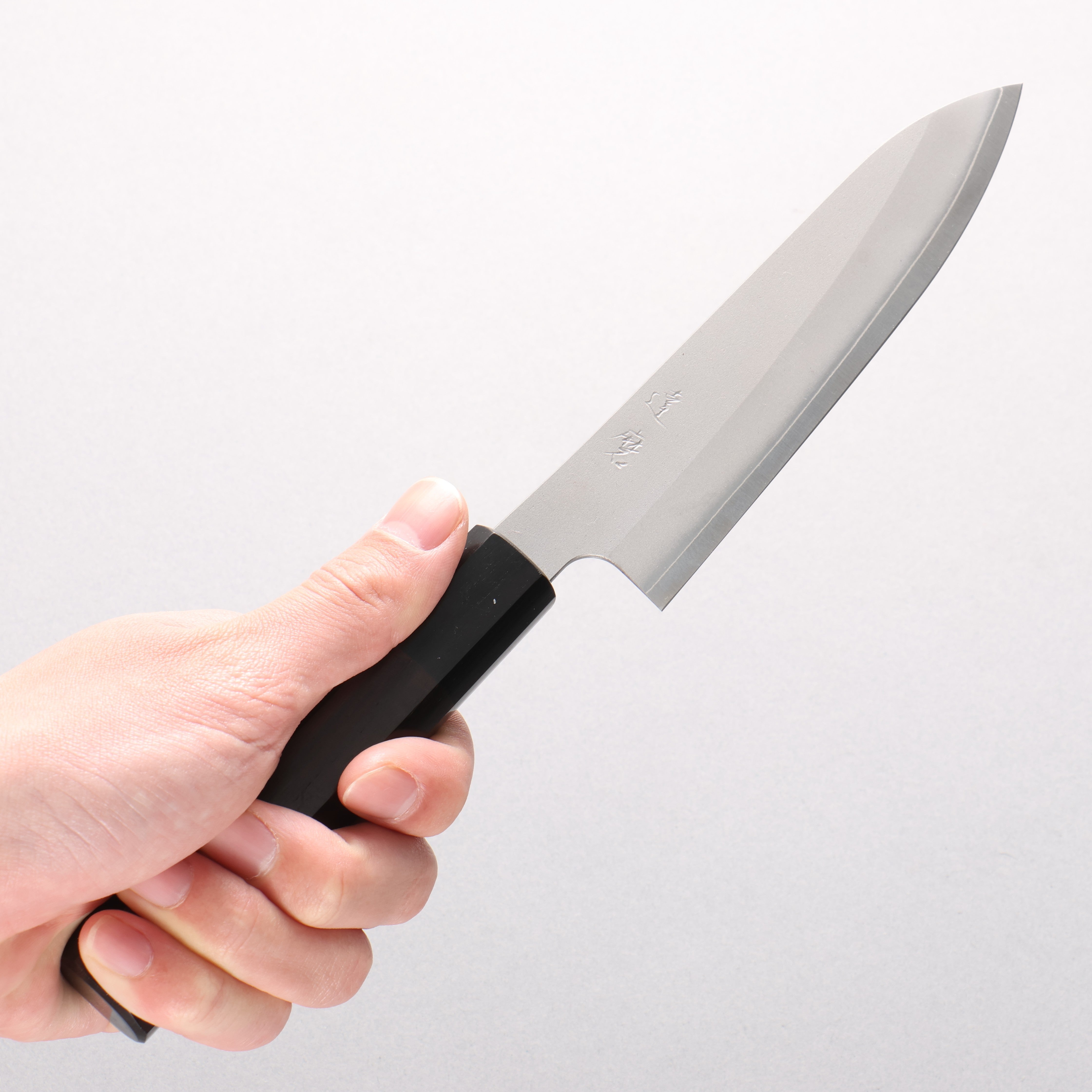 Daruma Silver Steel No.3 Petty-Utility 135mm Shitan & Black Pakkawood Handle - Seisuke Knife