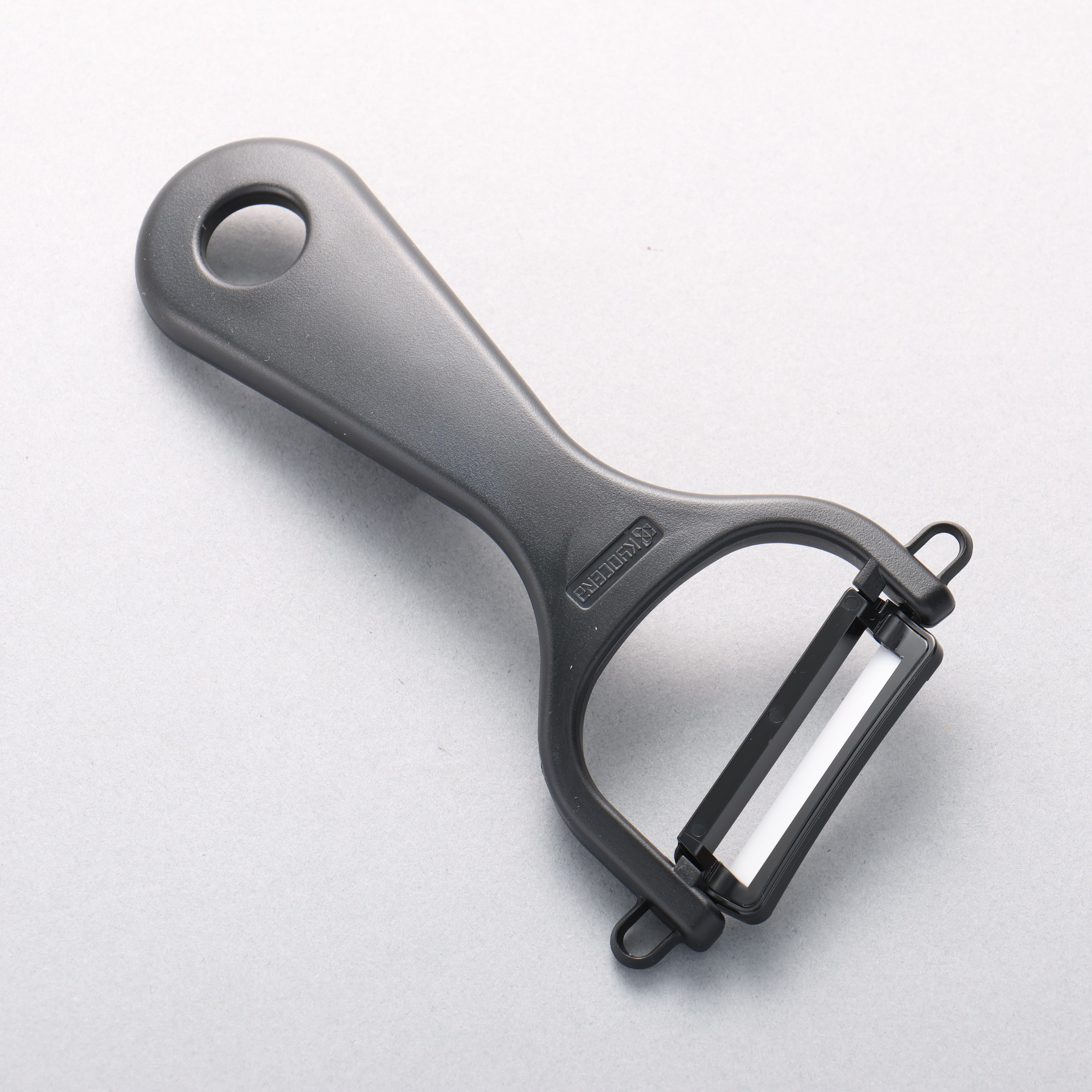 MT KYOCERA Fine Ceramic Peeler - Seisuke Knife