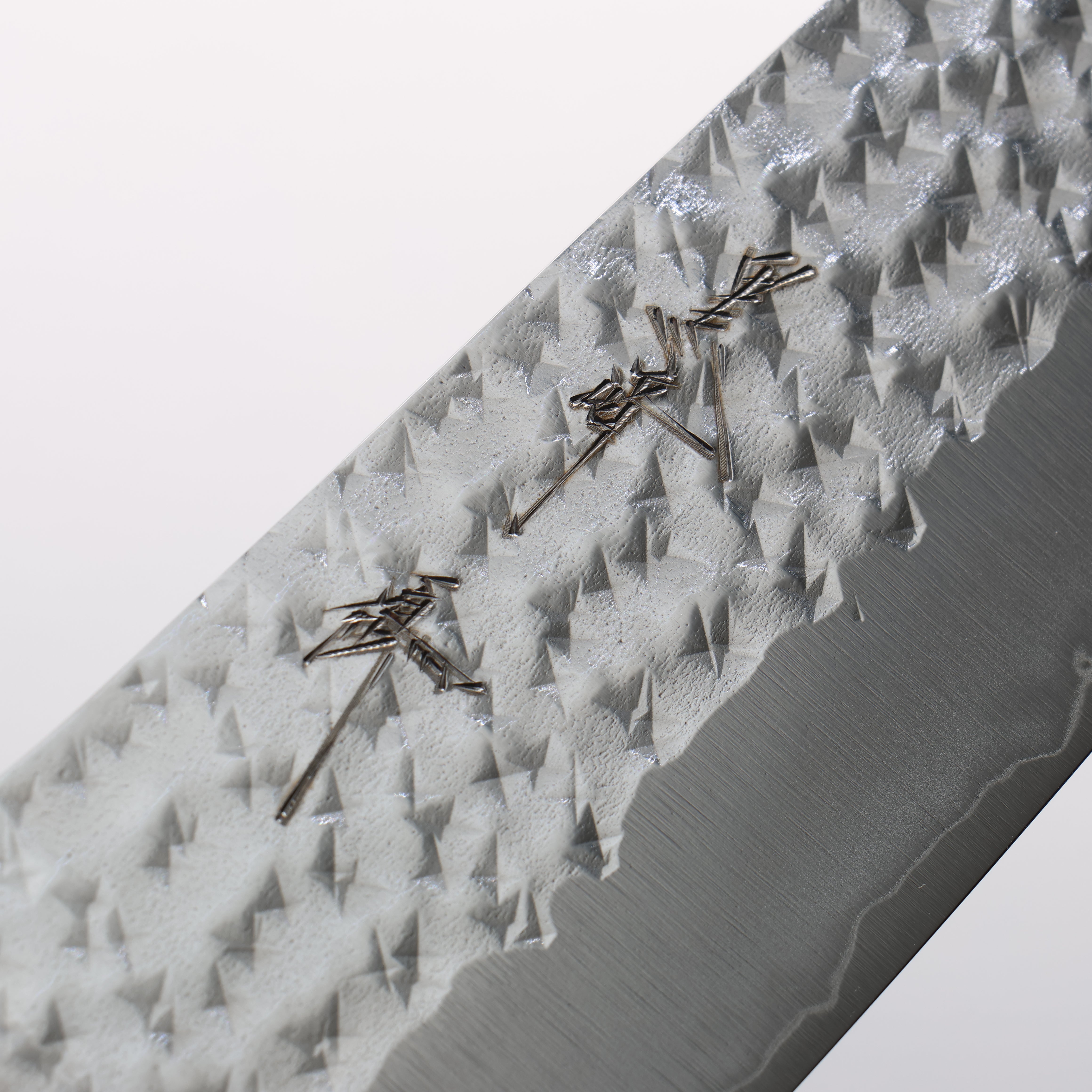 Yu Kurosaki Senko Ryu SG2 Hammered Santoku 170mm Stabilized Burl & White Ring Handle - Seisuke Knife