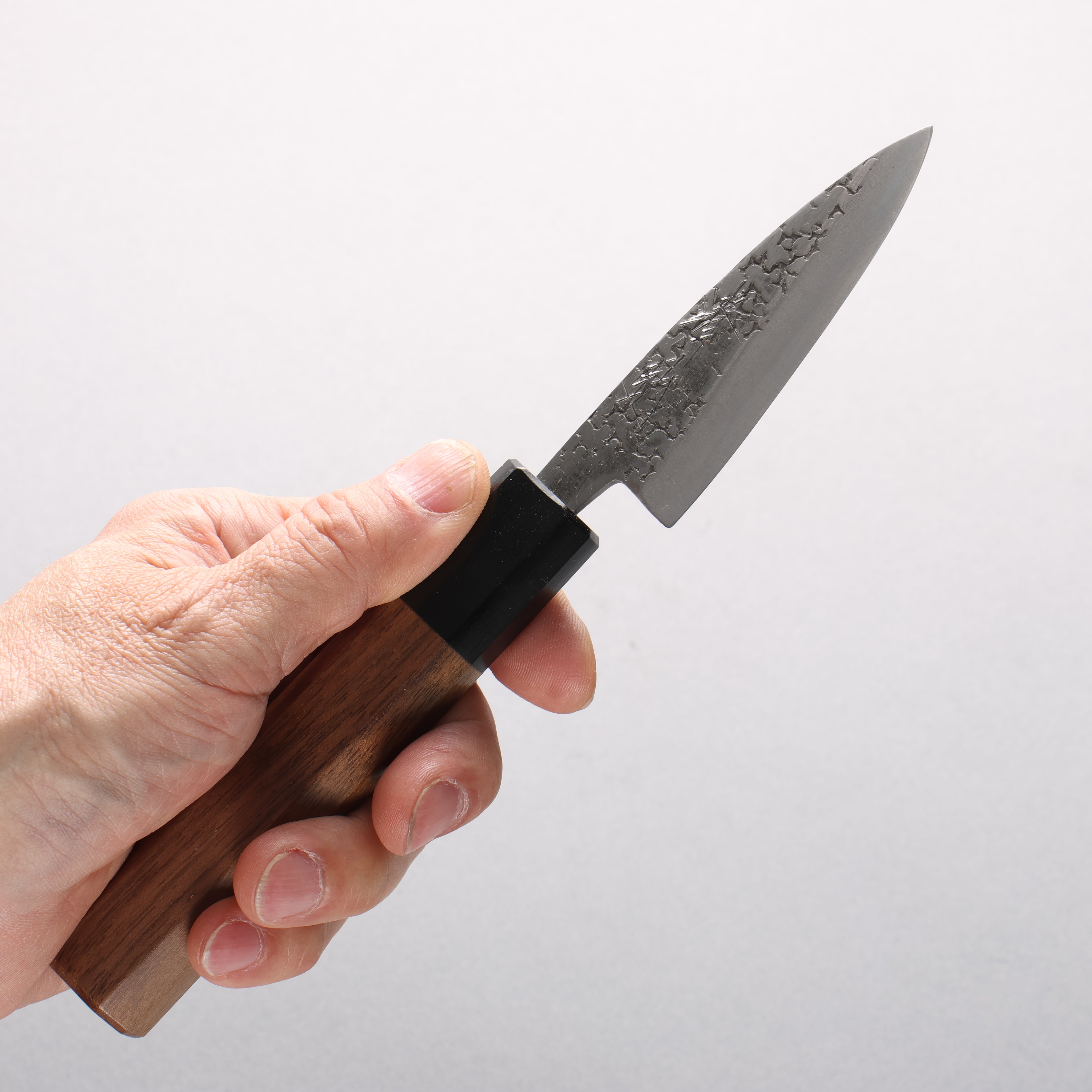 Seisuke Silver Steel No.3 Maru Hammered Ajikiri 75mm Walnut Handle - Seisuke Knife