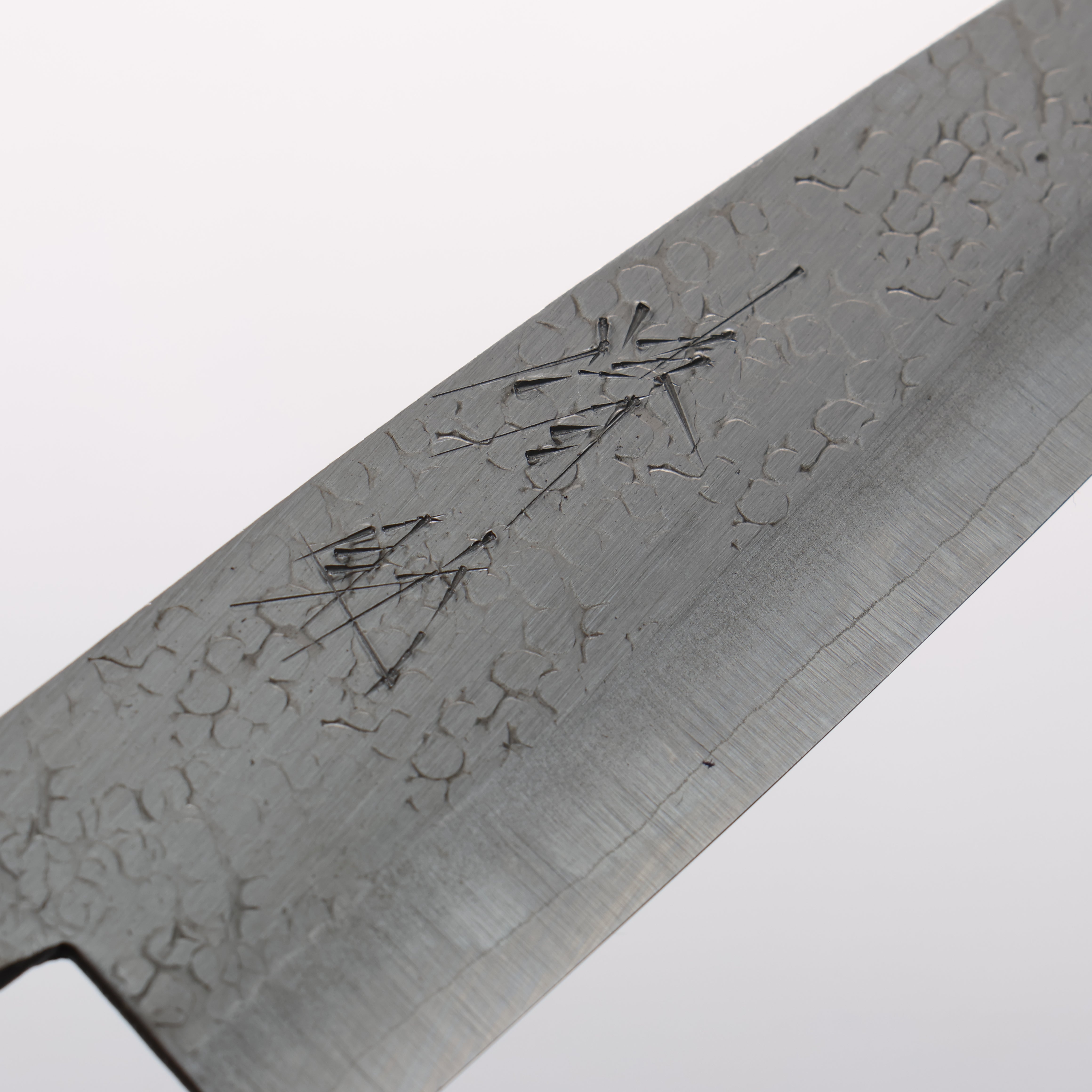 Seisuke Silver Steel No.3 Hammered(Maru) Petty-Utility 135mm Shitan & Black Pakkawood Handle - Seisuke Knife