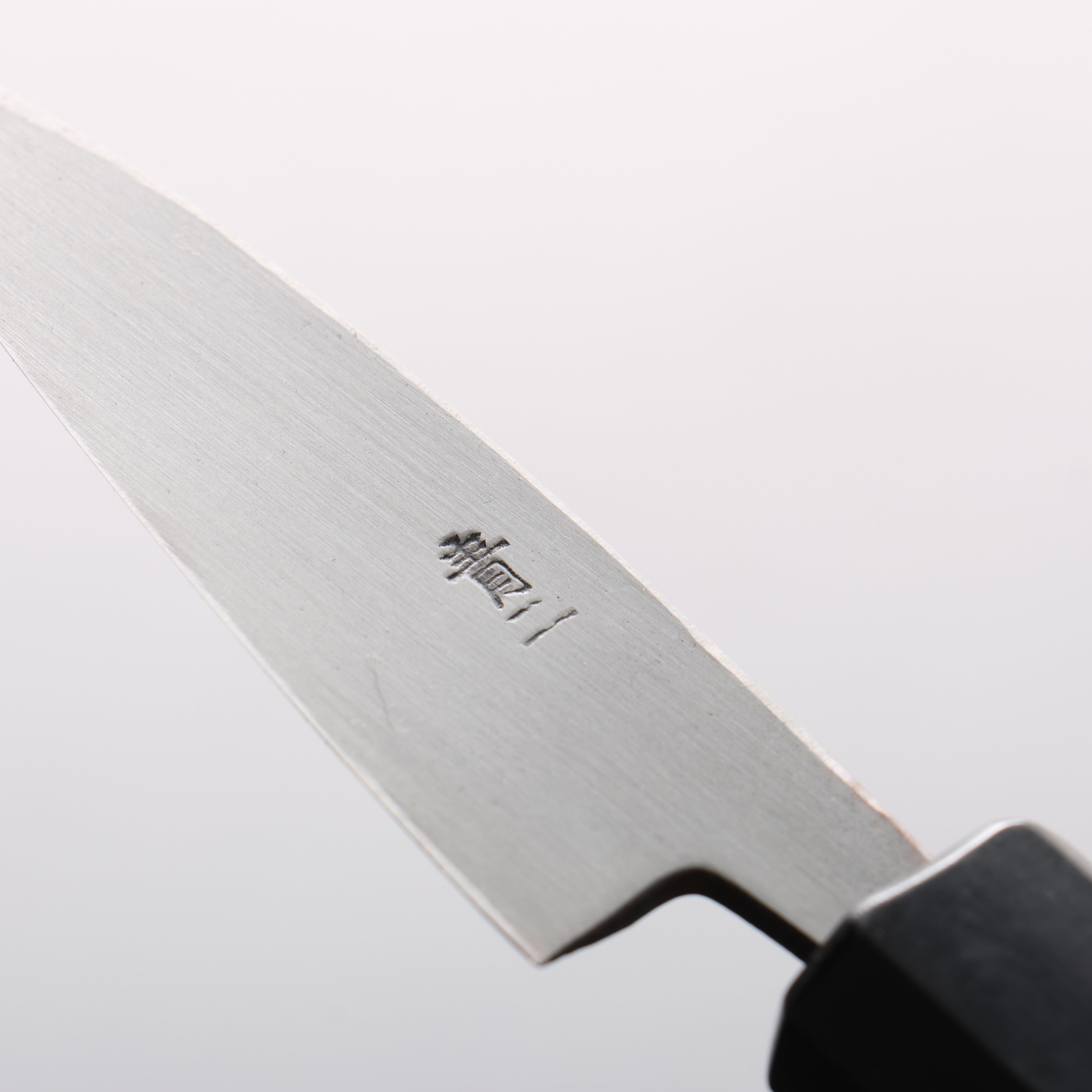 Seisuke Blue Steel No.2 Black Finished Ajikiri 75mm Walnut Handle - Seisuke Knife