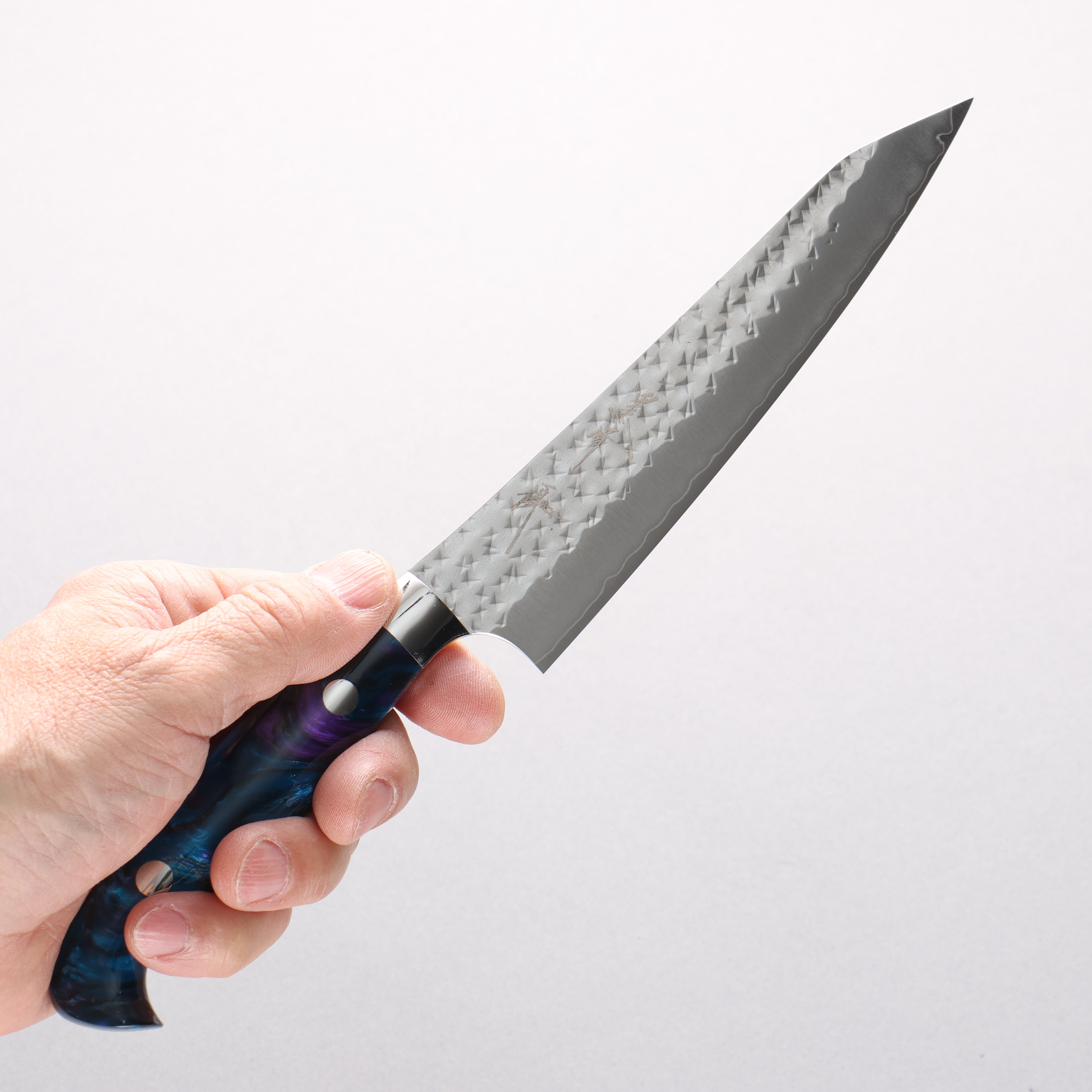 Yu Kurosaki Senko Ei SG2 Hammered Petty-Utility 150mm Blue Purple Acrylic Handle - Seisuke Knife