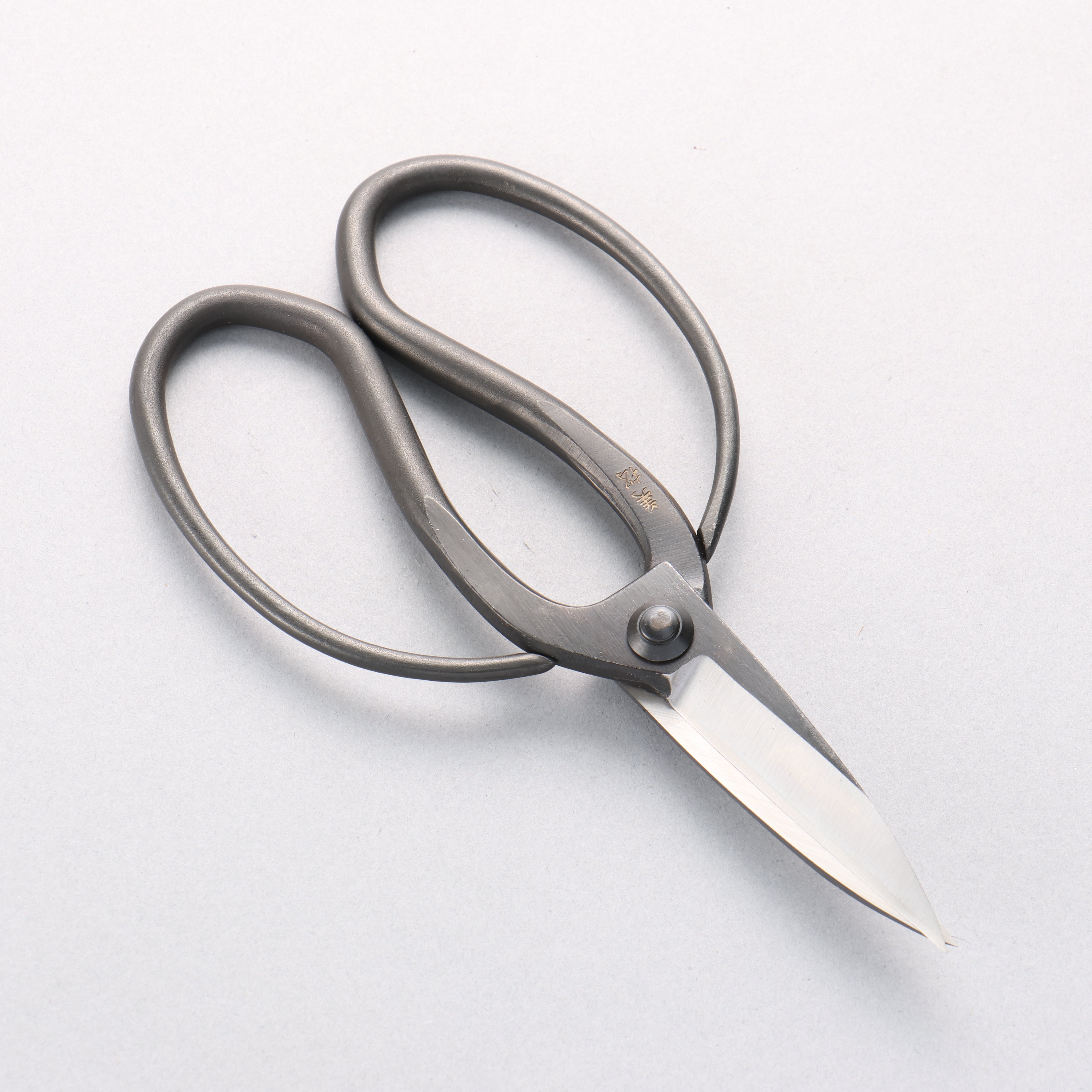 Mimatsu Hacho Okubo Carbon Steel Gardening Shears 200mm - Seisuke Knife