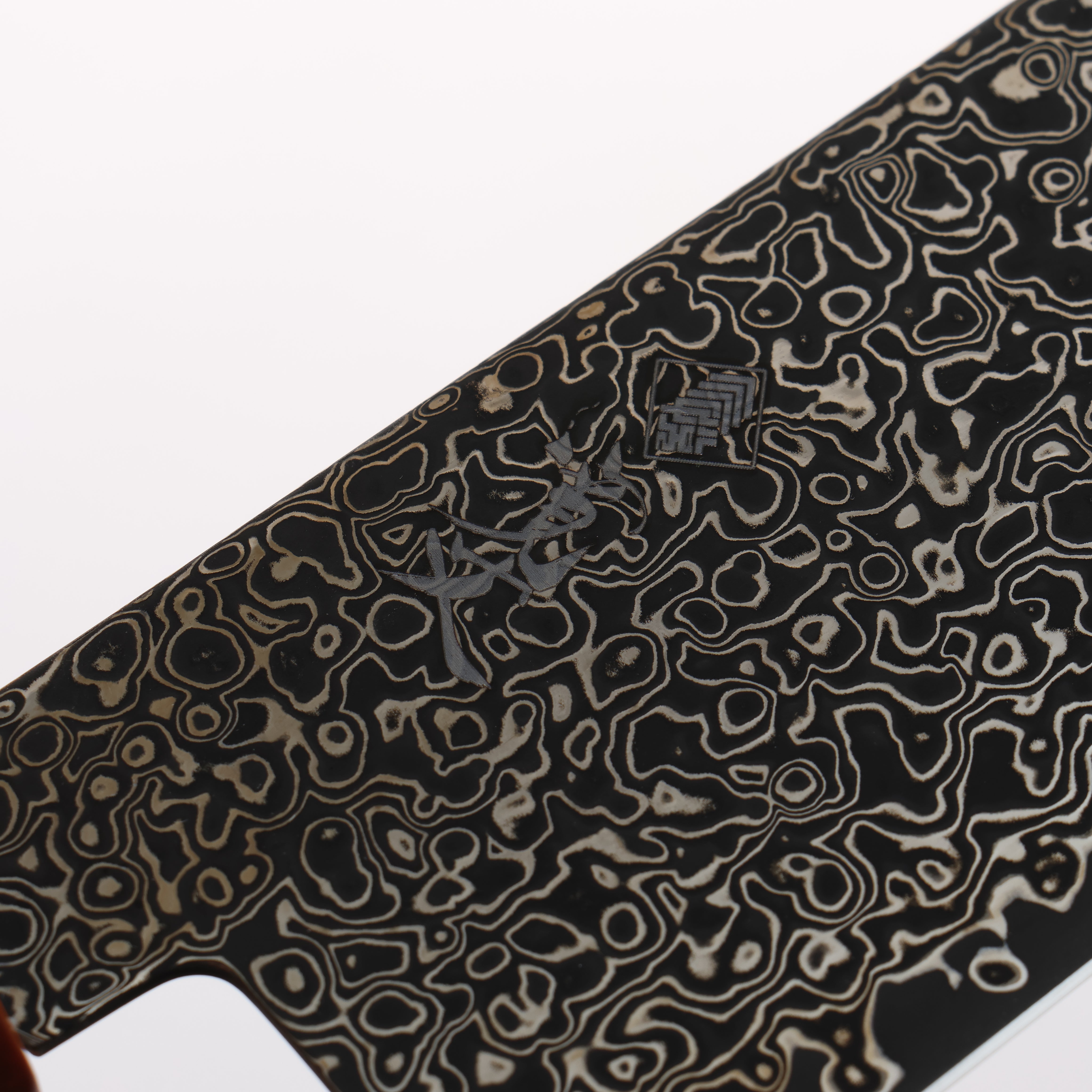 Kanjyo SG2 Black Damascus Santoku 180mm Brown Stabilized Wood & Silver Rings Handle - Seisuke Knife