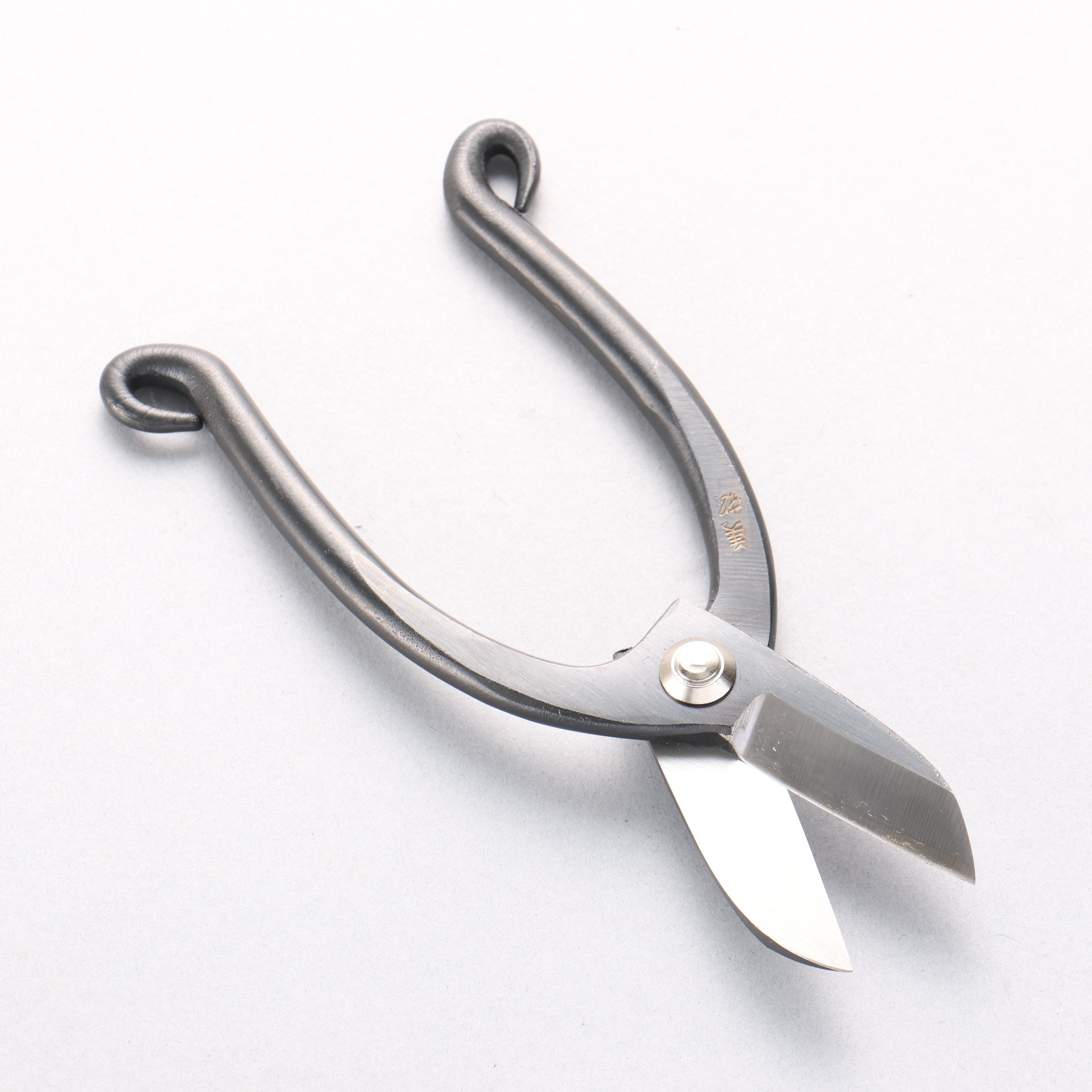 Mimatsu Ikenobou Carbon Steel Gardening Shears 165mm - Seisuke Knife