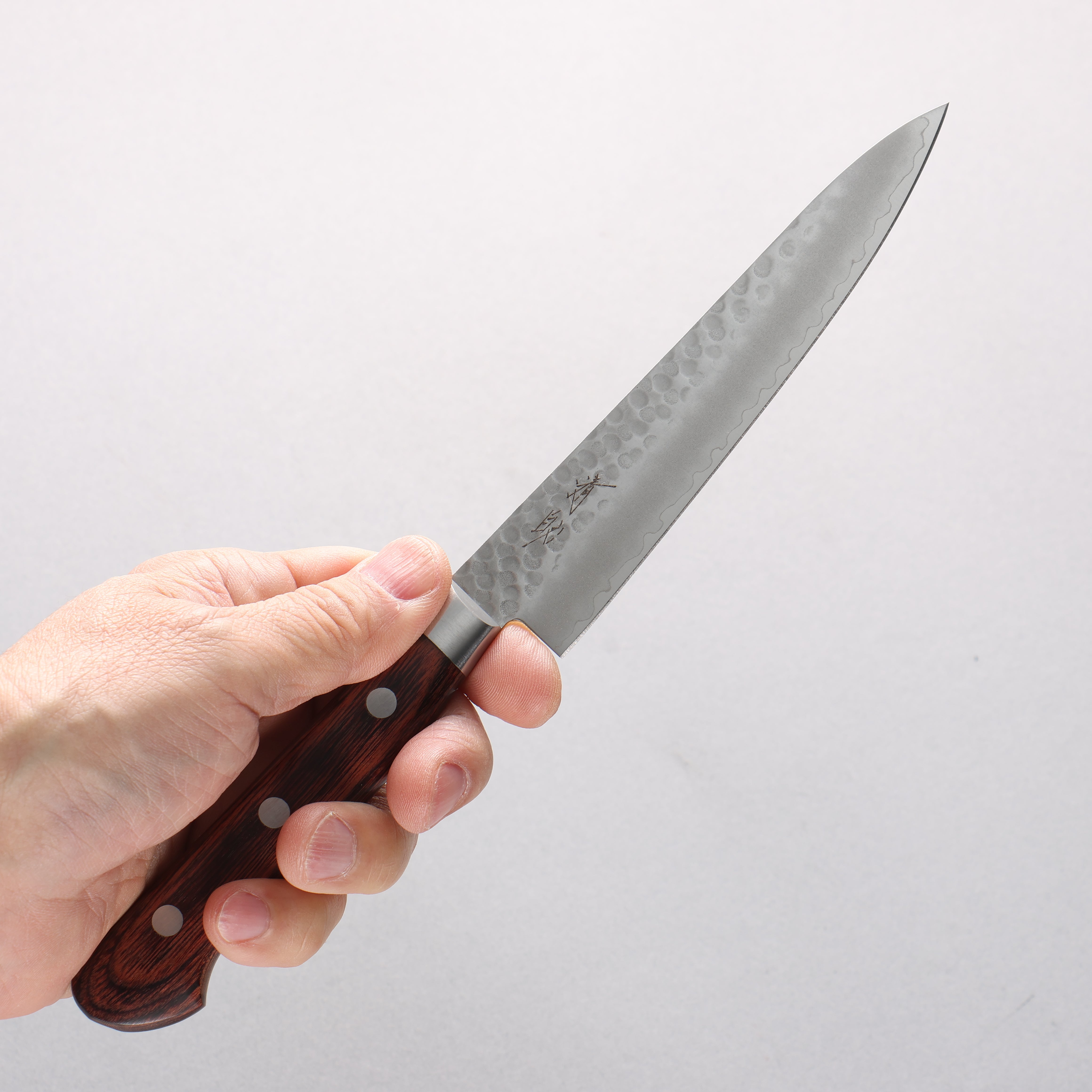 Seisuke VG10 Hammered Petty-Utility 135mm Mahogany Handle - Seisuke Knife