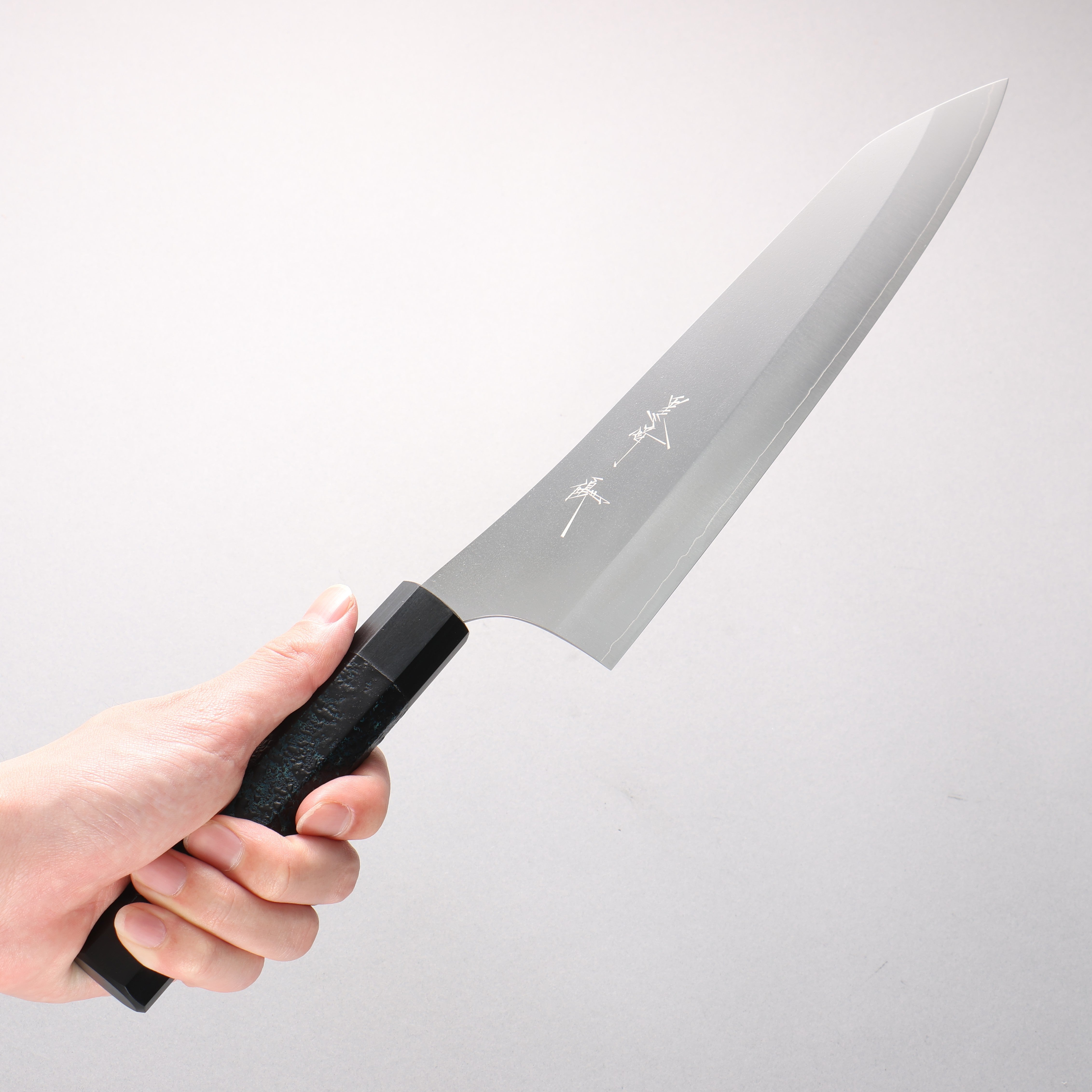 Yu Kurosaki New Gekko VG-XEOS Gyuto 240mm Indigo Lacquered (Tenmoku) Handle - Seisuke Knife