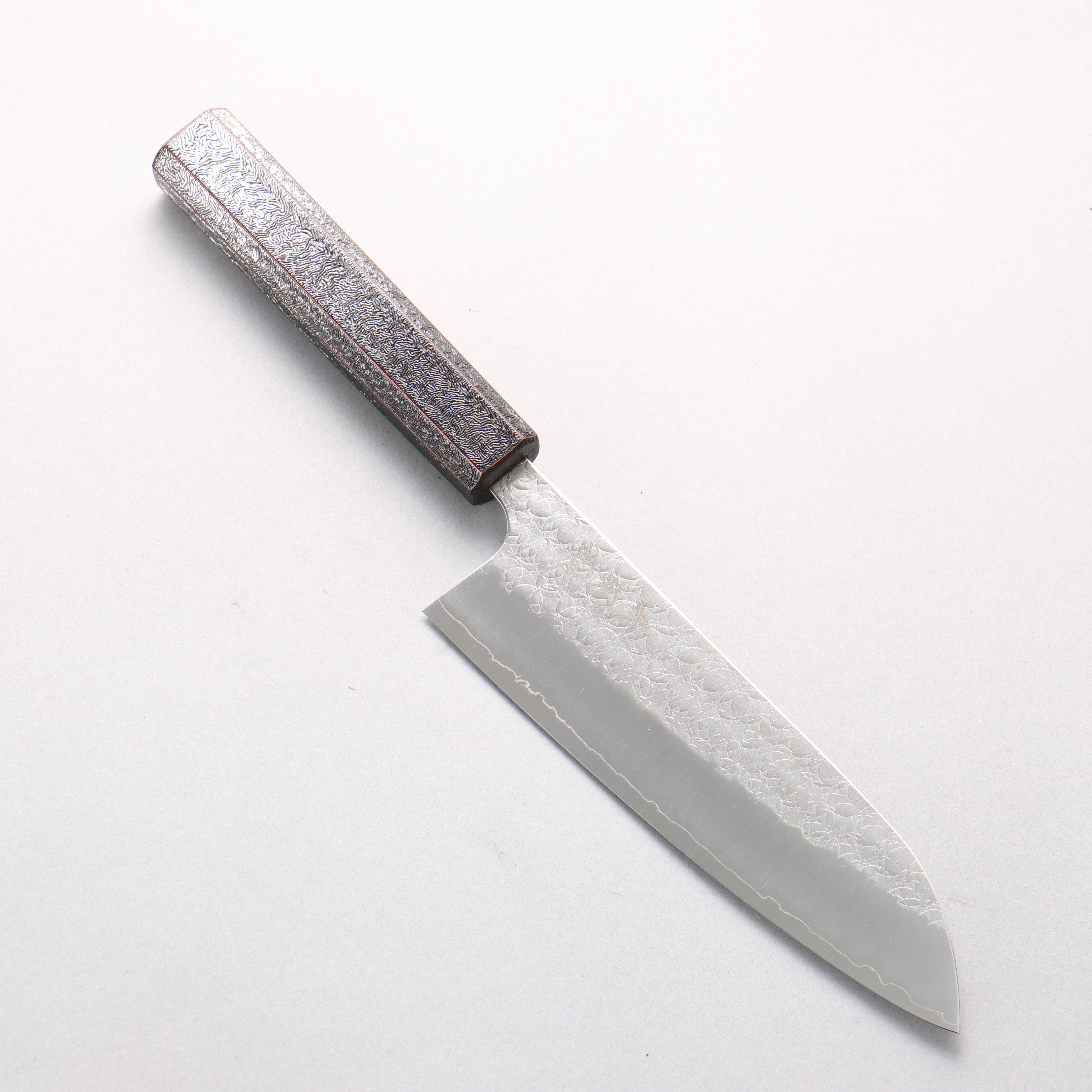 Yoshimi Kato Minamo SG2 Hammered Santoku 170mm Oak with Black Silver Lacquer Handle - Seisuke Knife