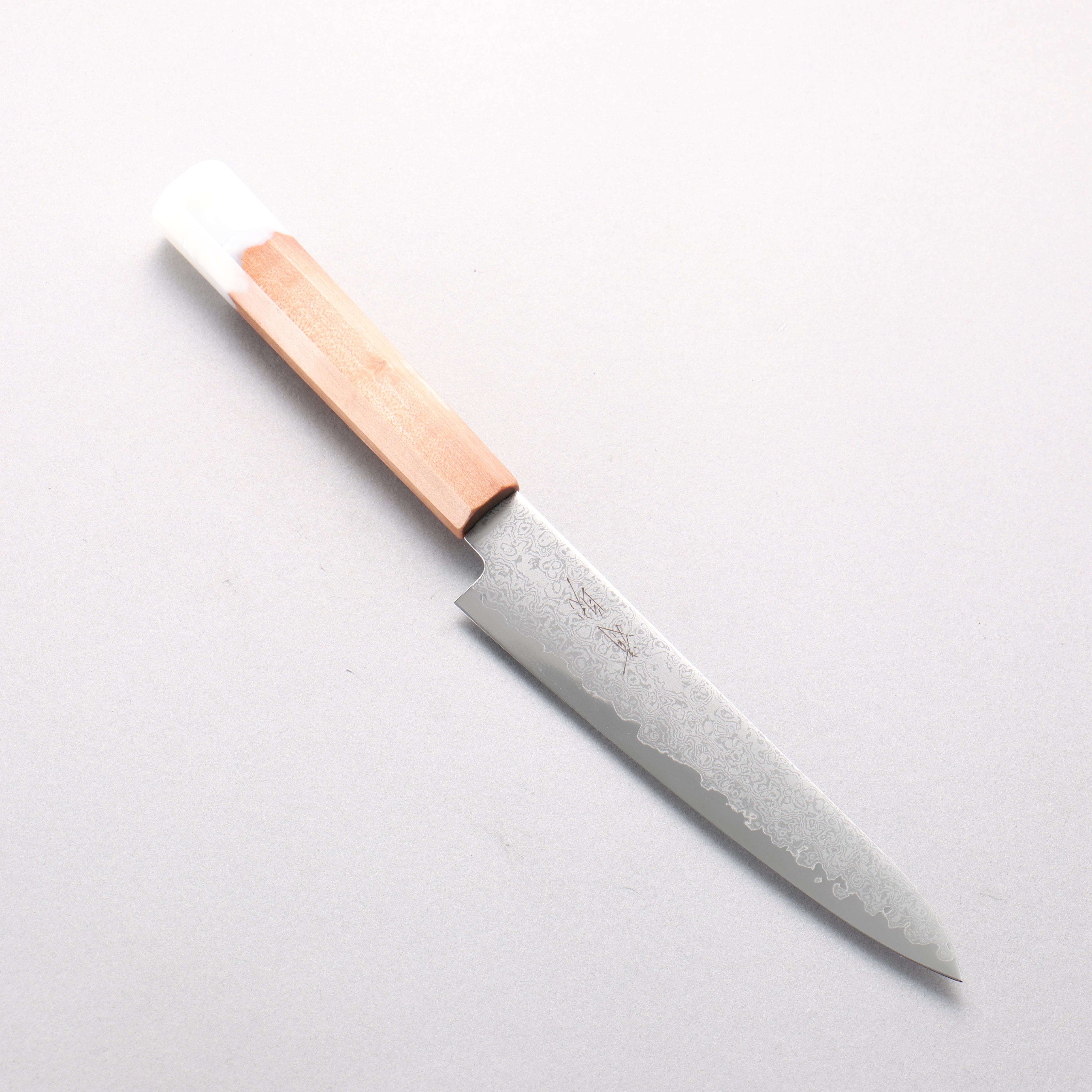 Seisuke VG10 Damascus Petty-Utility 150mm Maple with White Resin Handle - Seisuke Knife
