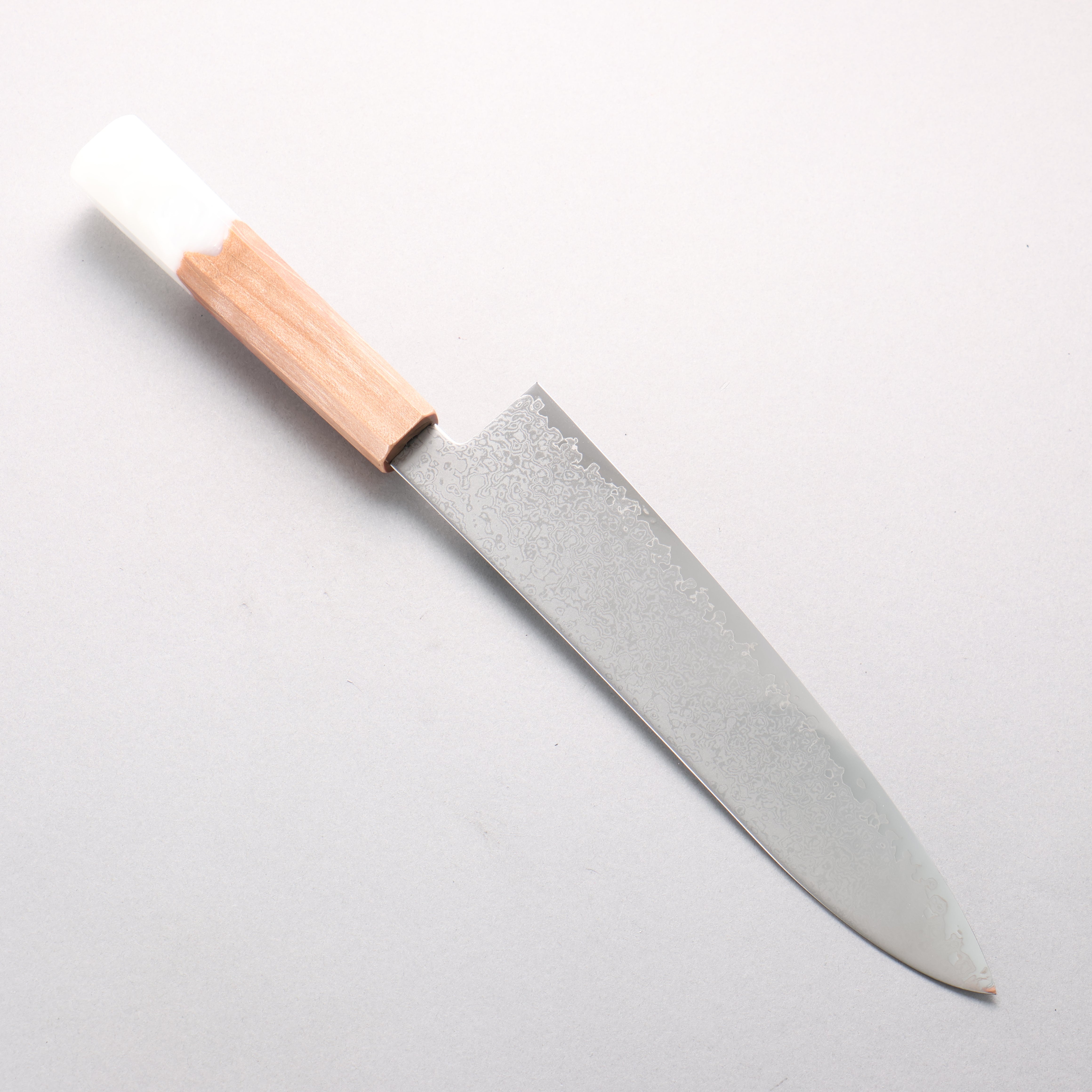 Seisuke VG10 Damascus Gyuto 210mm Maple with White Resin Handle - Seisuke Knife