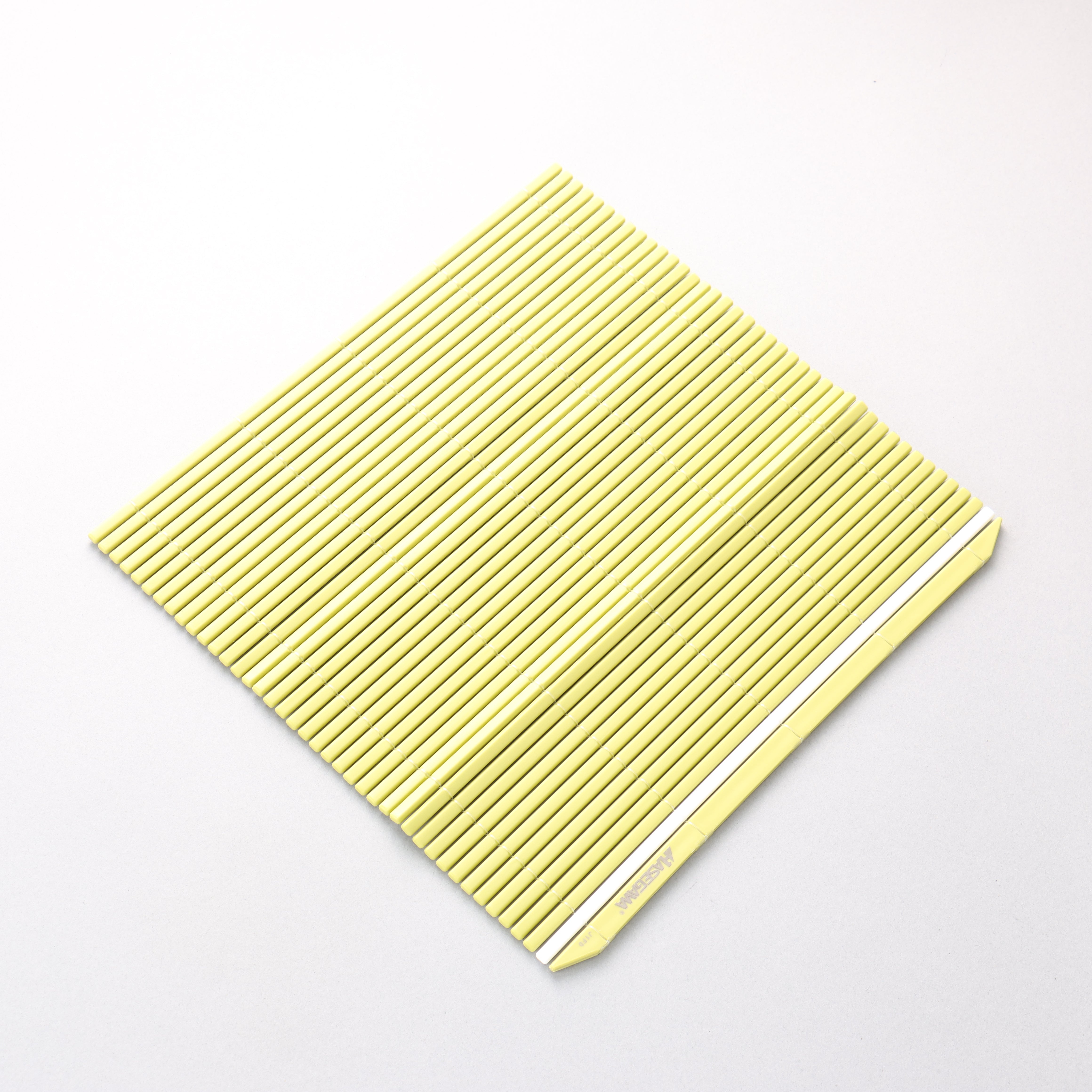 Hasegawa Cutting Board Sushi Roll Mat M 250mm x 240mm - Seisuke Knife