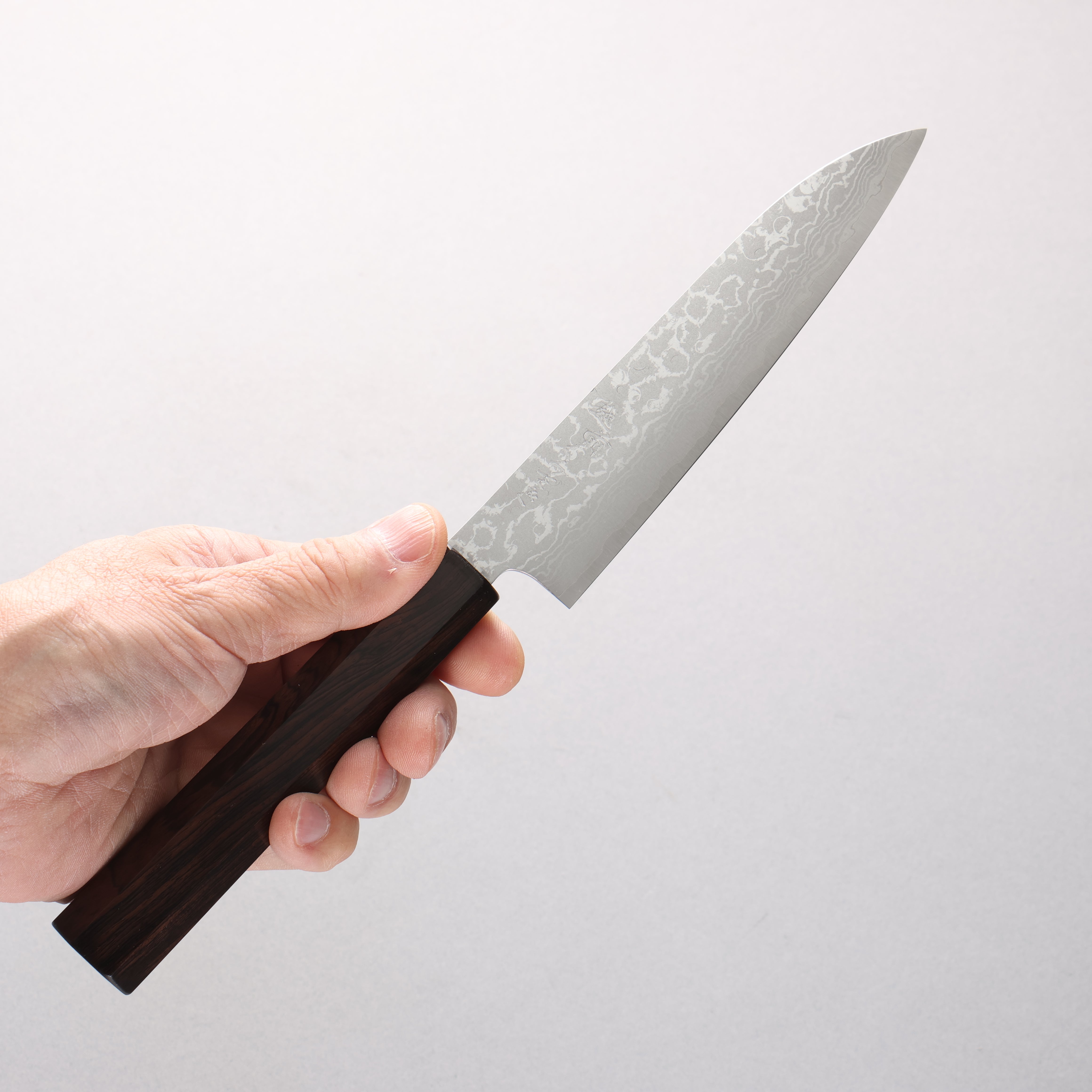 Makoto Kurosaki VG7 Damascus Petty-Utility 135mm Ebony Wood Handle - Seisuke Knife