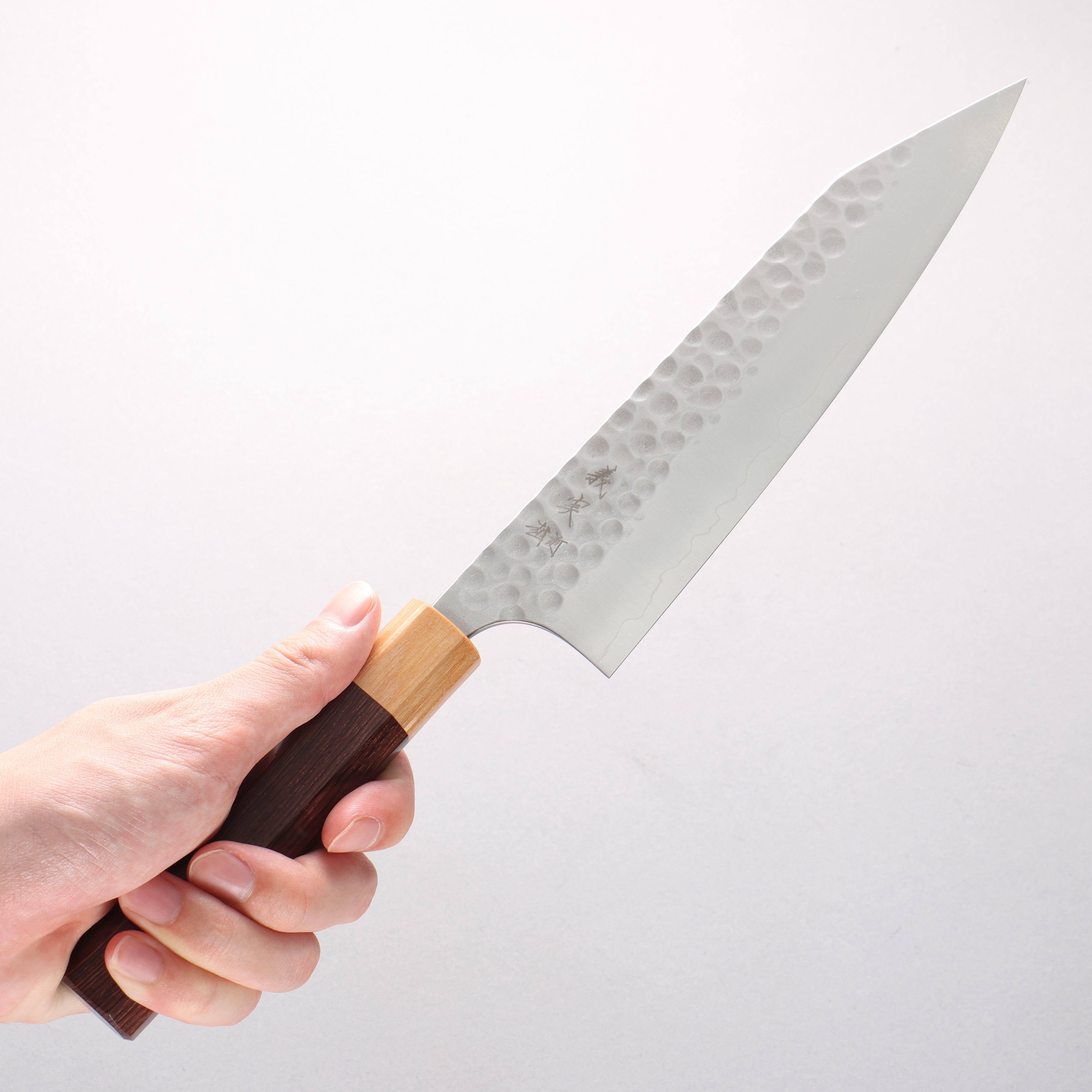 Yoshimi Kato Silver Steel No.3 Hammered(Maru) Migaki Finished Kiritsuke Gyuto 210mm Honduras (ferrule: White Pakka wood) Handle - Seisuke Knife
