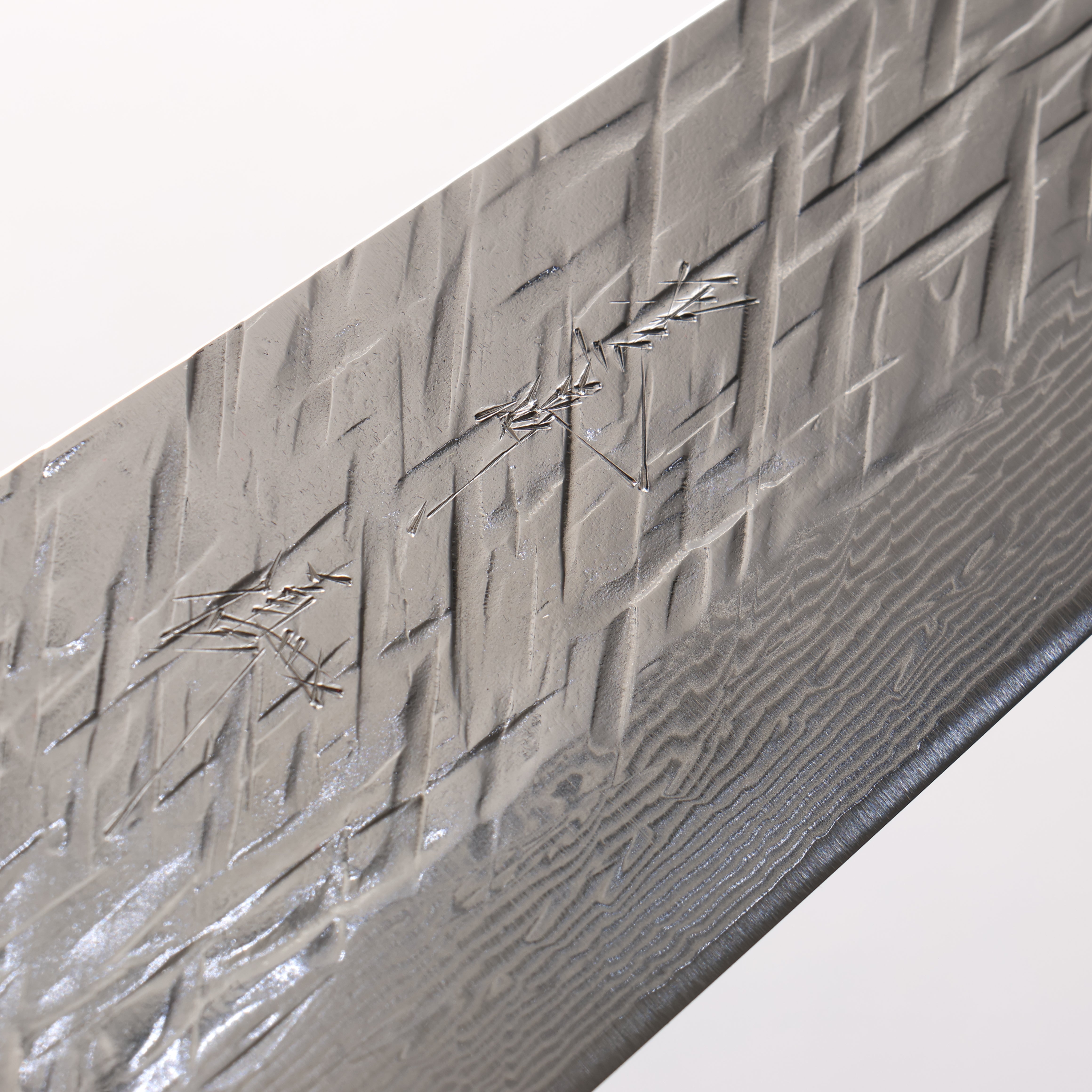 Yu Kurosaki Raijin V-Toku2 Hammered Damascus Gyuto 270mm Olive Tree and Purple Resin Handle