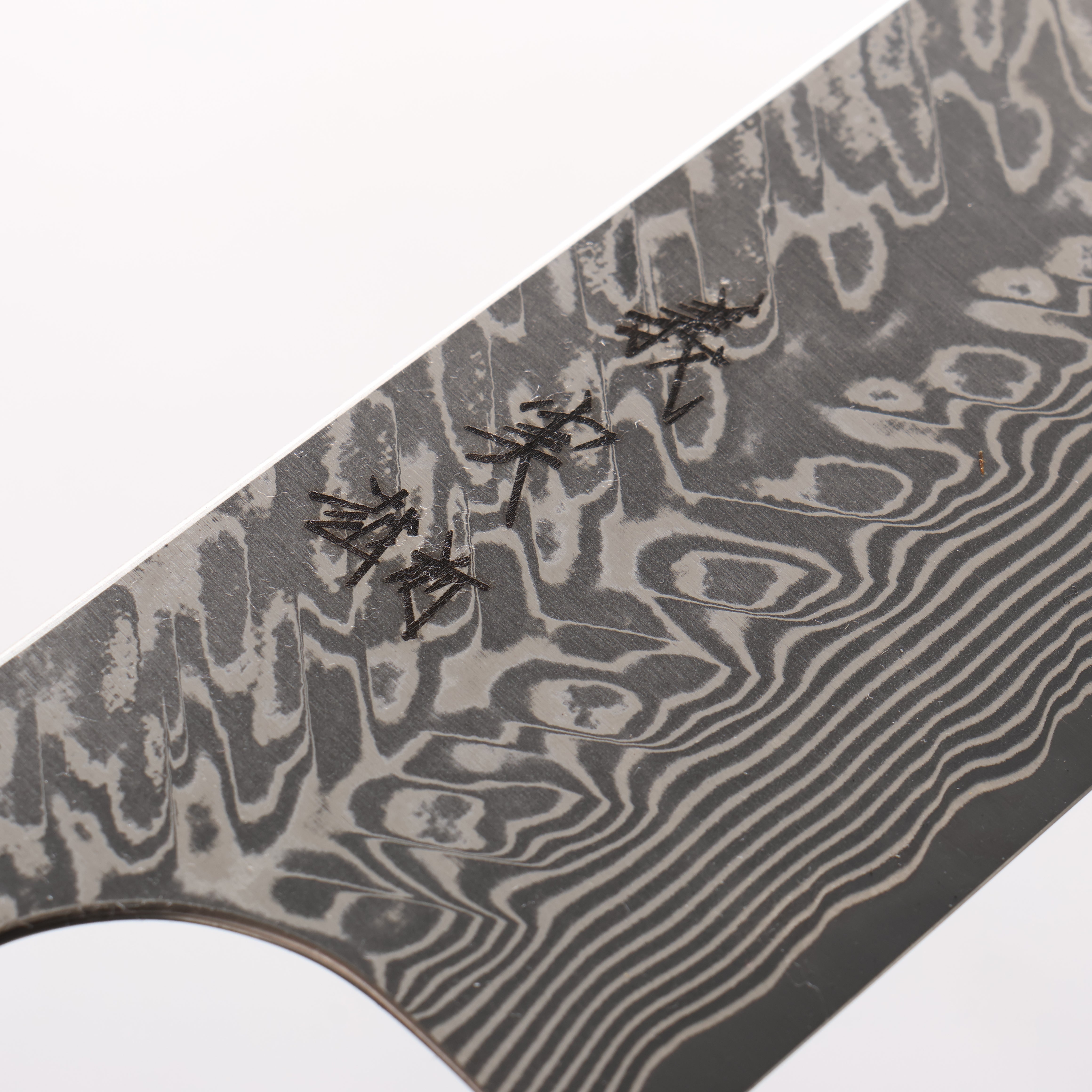 Yoshimi Kato SG2 Black Damascus Kiritsuke Gyuto 210mm African Rosewood (with Double White Buffalo Horn) Handle - Seisuke Knife