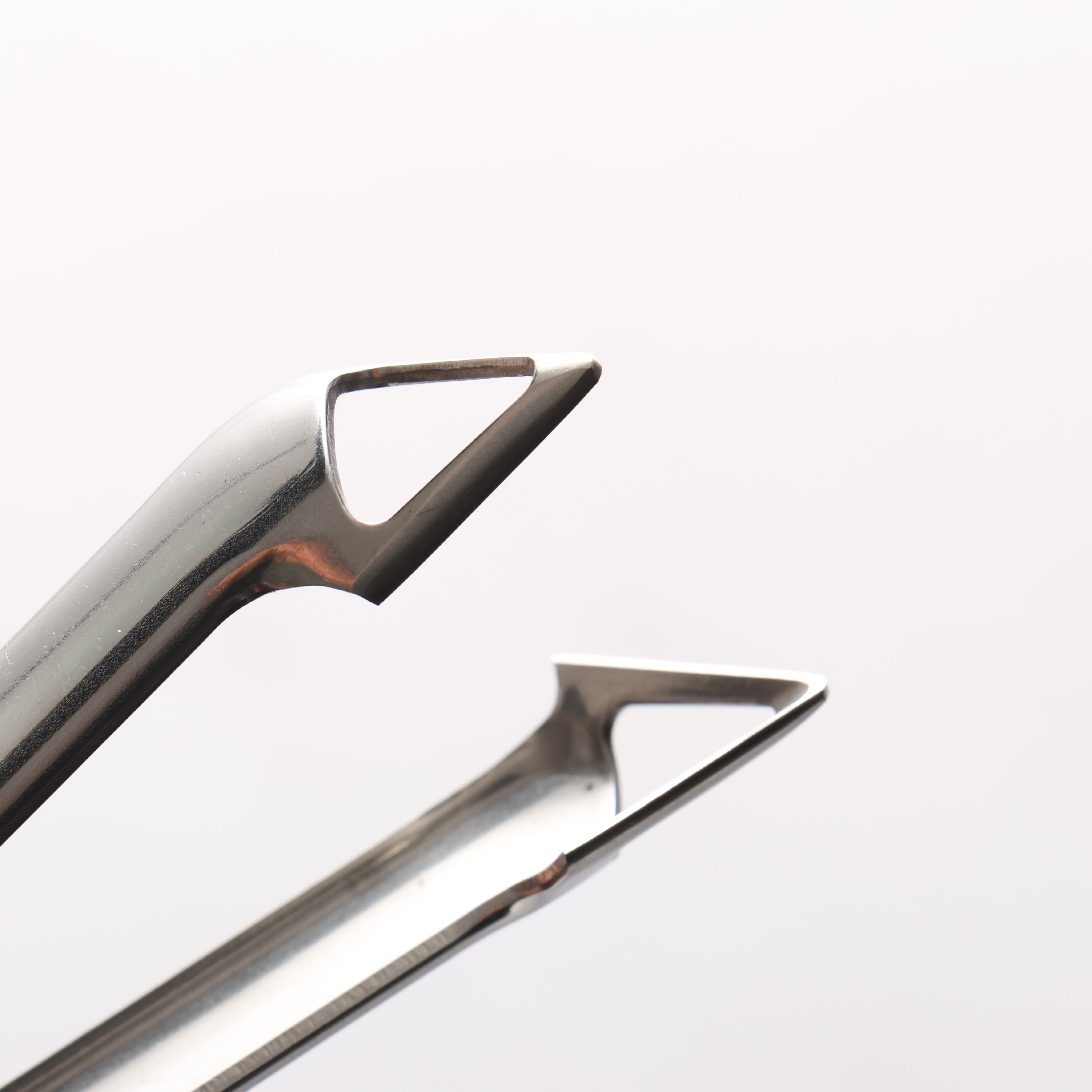 Suwada Stainless Steel Fishbone Tweezers 105mm - Seisuke Knife
