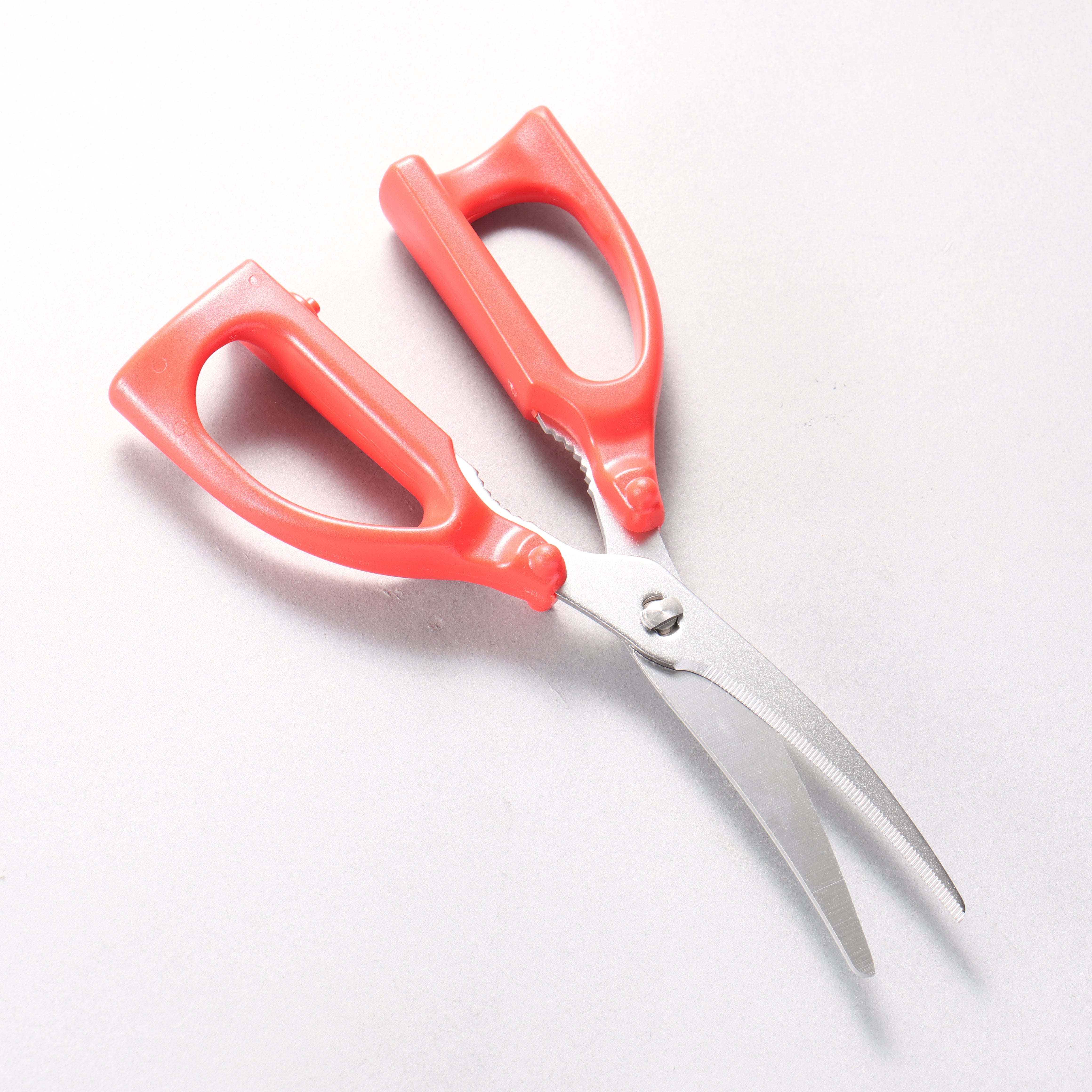 Seki No Hamono Stainless Steel Kitchen Scissors Gentle Grip Red Plastic Handle - Seisuke Knife