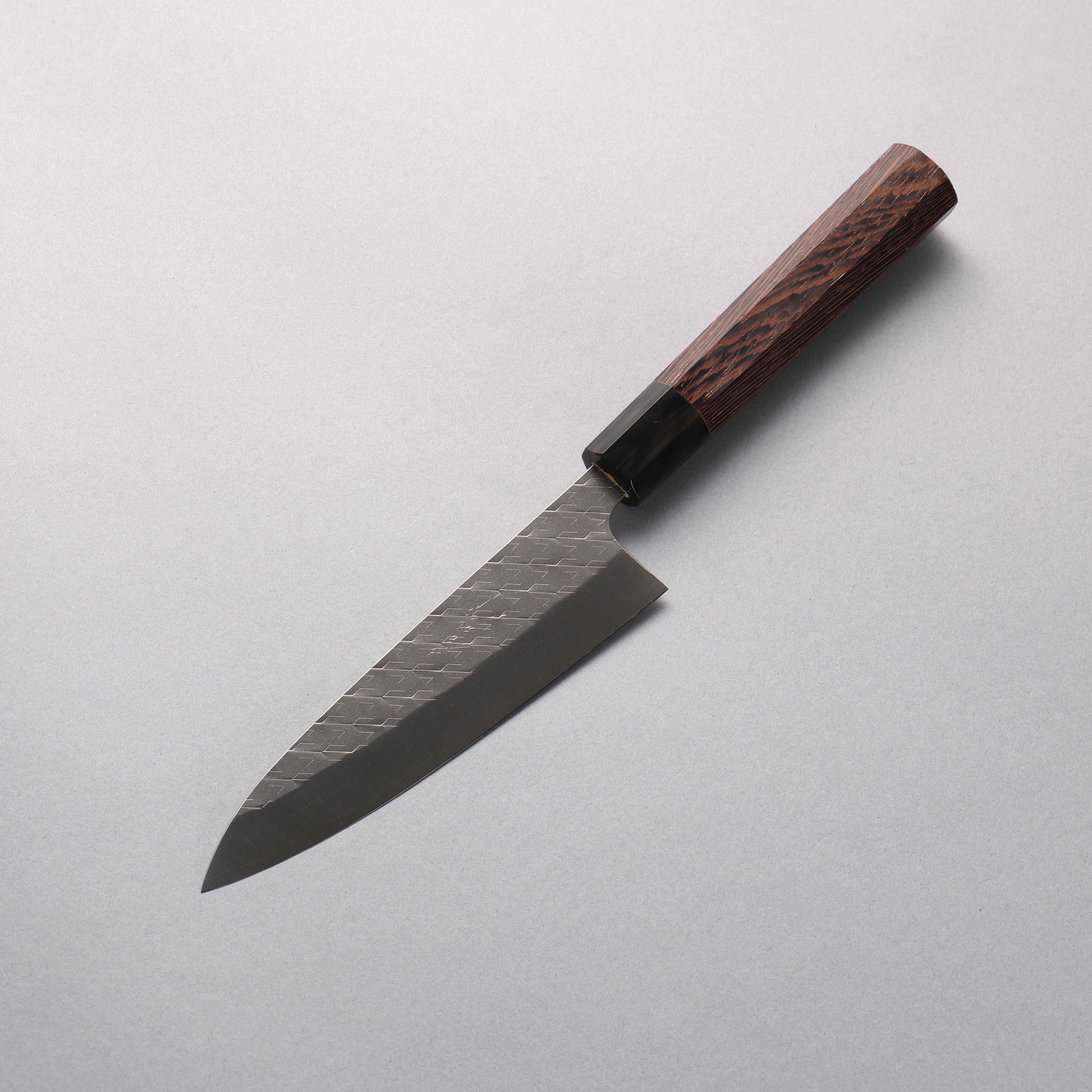 Shungo Ogata SPG STRIX Hammered Damascus Petty-Utility 135mm Wenge (ferrule: Black Buffalo Horn) Handle