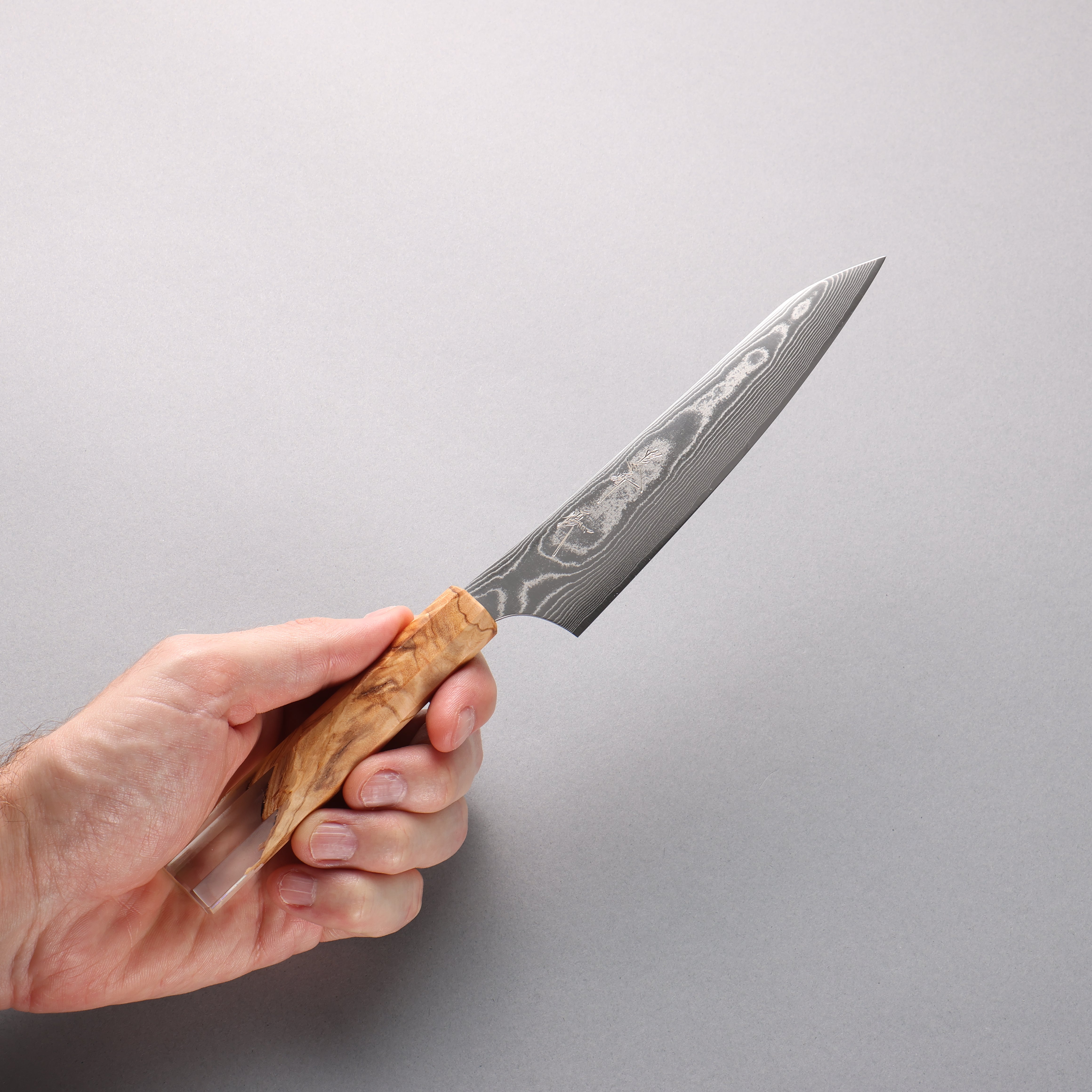 Yu Kurosaki Suiun SG2 Damascus Petty-Utility 150mm Olive Wood & Clear Resin Handle - Seisuke Knife