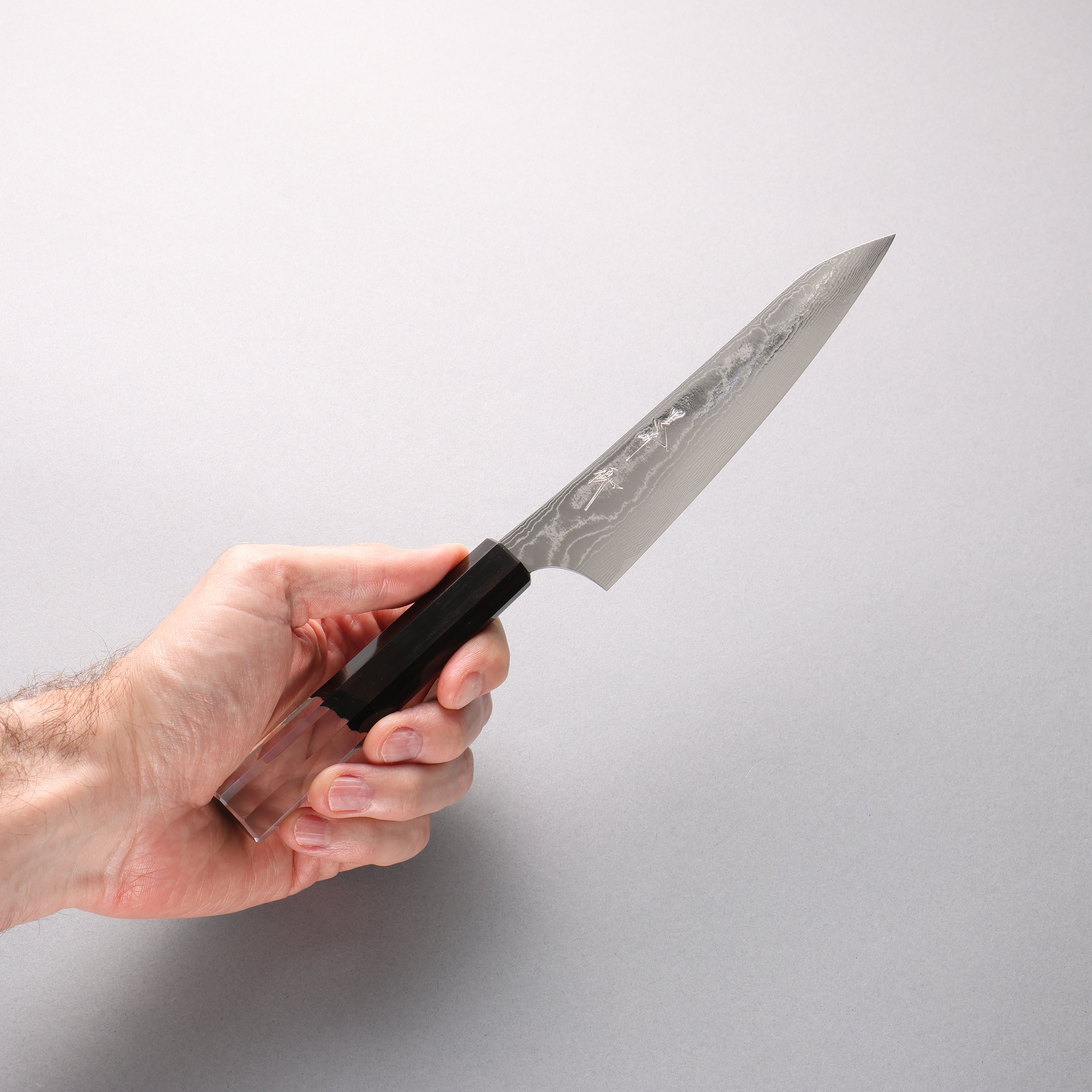 Yu Kurosaki Suiun SG2 Damascus Petty-Utility 150mm Ebony and Clear Resin Handle