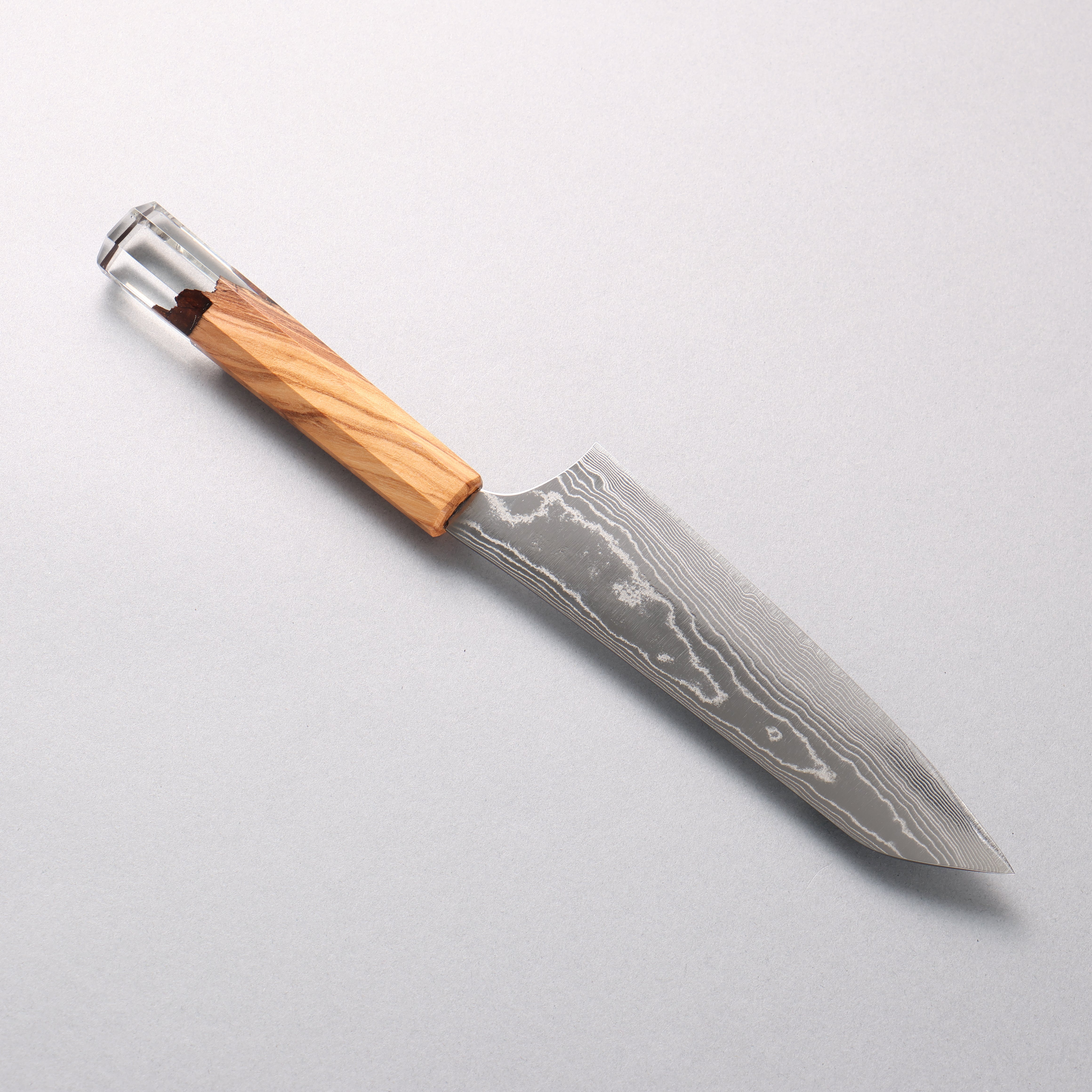 Yu Kurosaki Suiun SG2 Damascus Small Bunka 150mm Olive Tree and Clear Resin Handle