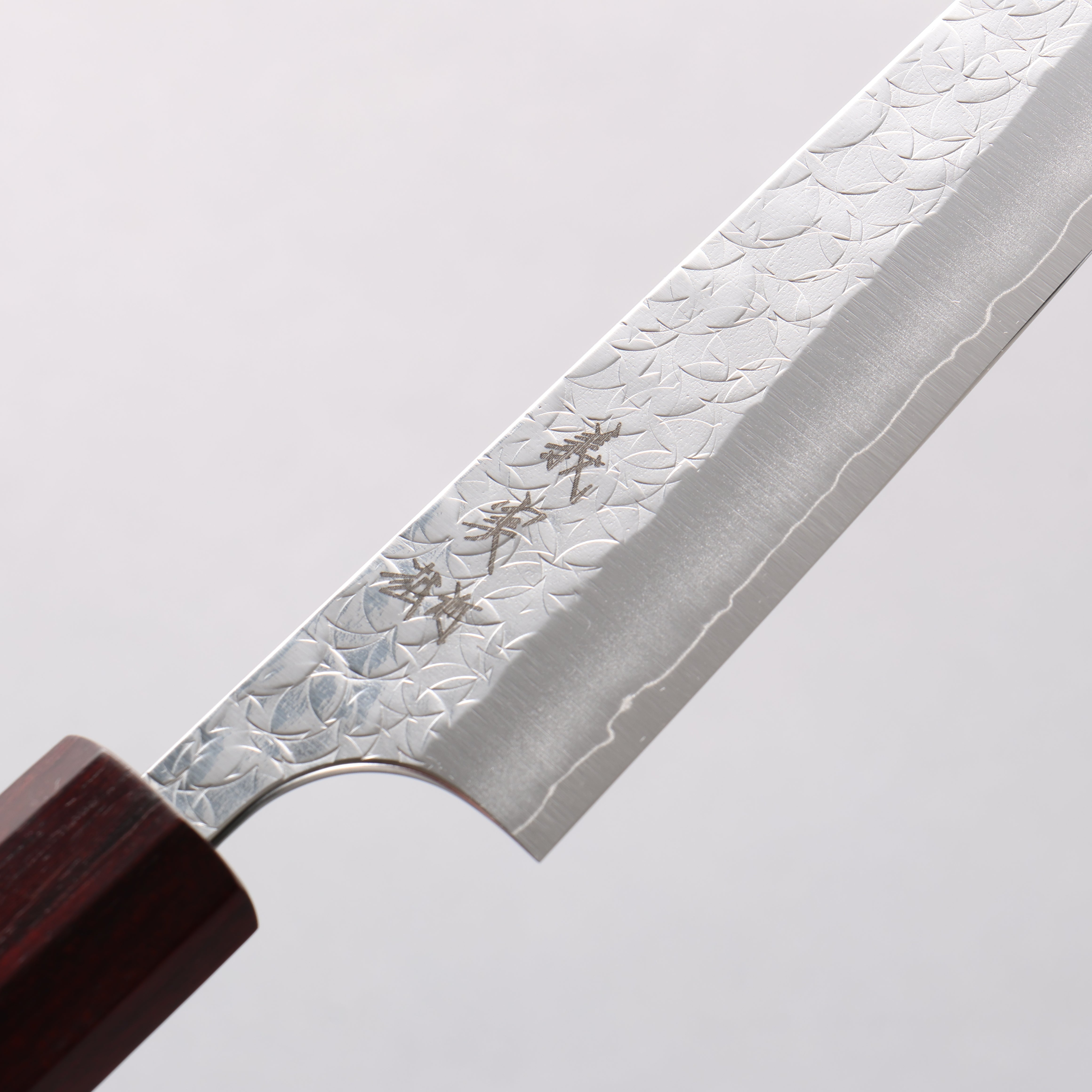 Yoshimi Kato Minamo SG2 Hammered Kiritsuke Petty-Utility 150mm Ebony (ferrule: Sandalwood) Handle