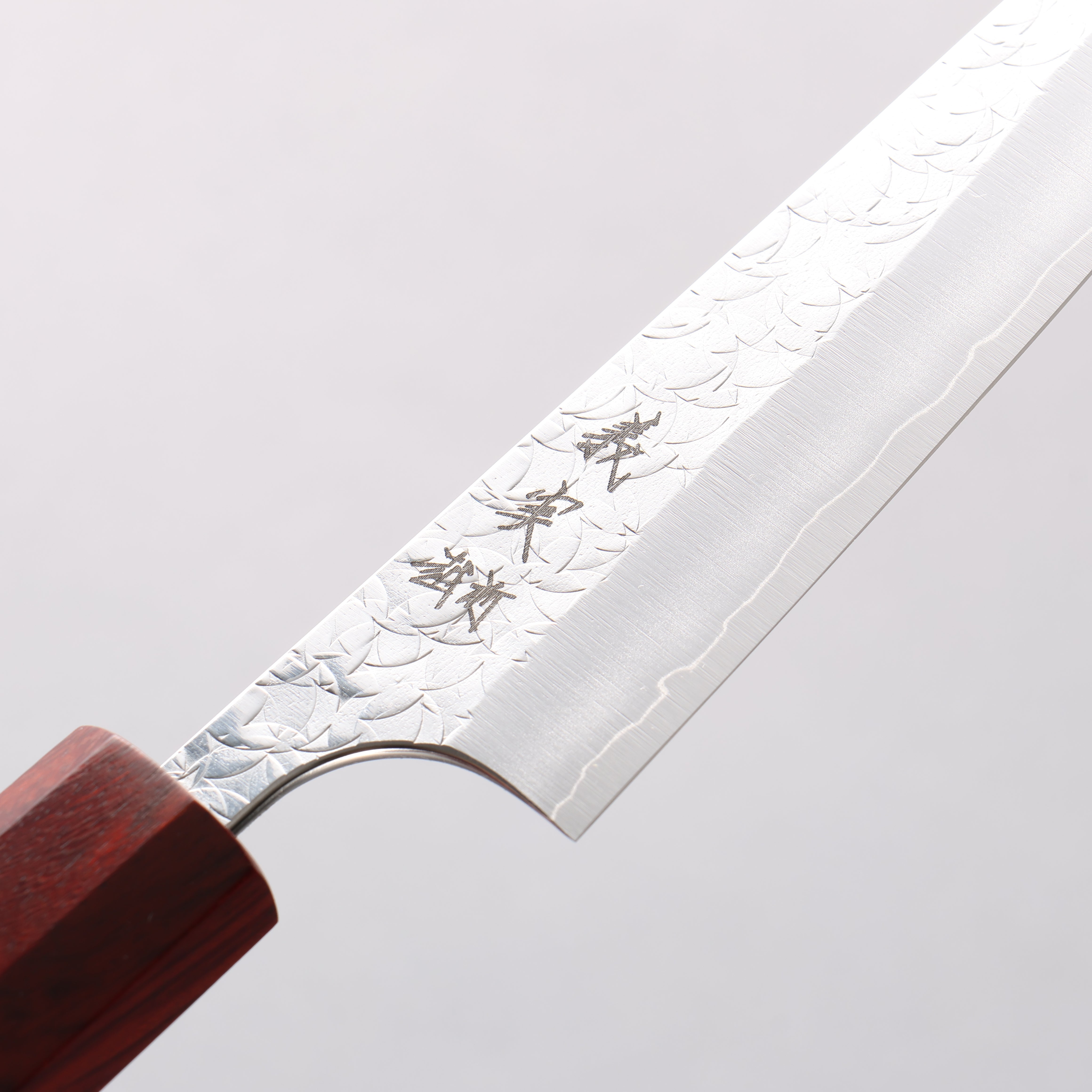 Yoshimi Kato Minamo SG2 Hammered Kiritsuke Petty-Utility 120mm Ebony (ferrule: Sandalwood) Handle
